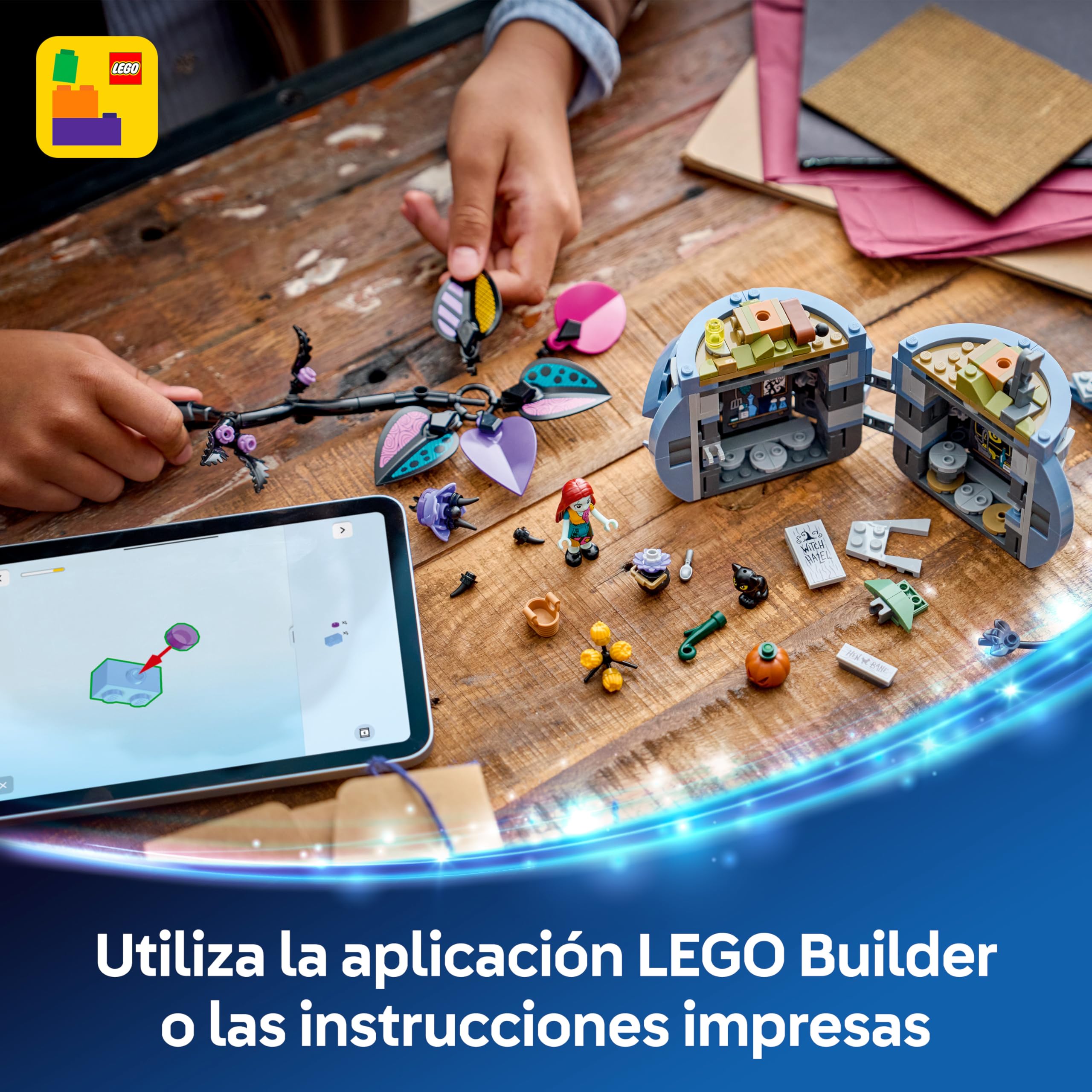 LEGO | Disney Maceta de Sally - Decoración del Dormitorio con 2 Flores Artificiales, Mini Muñeca y Gato Negro de Juguete - Regalo para Niñas de 9+ Años y Fans de Pesadilla Antes de Navidad - 43288