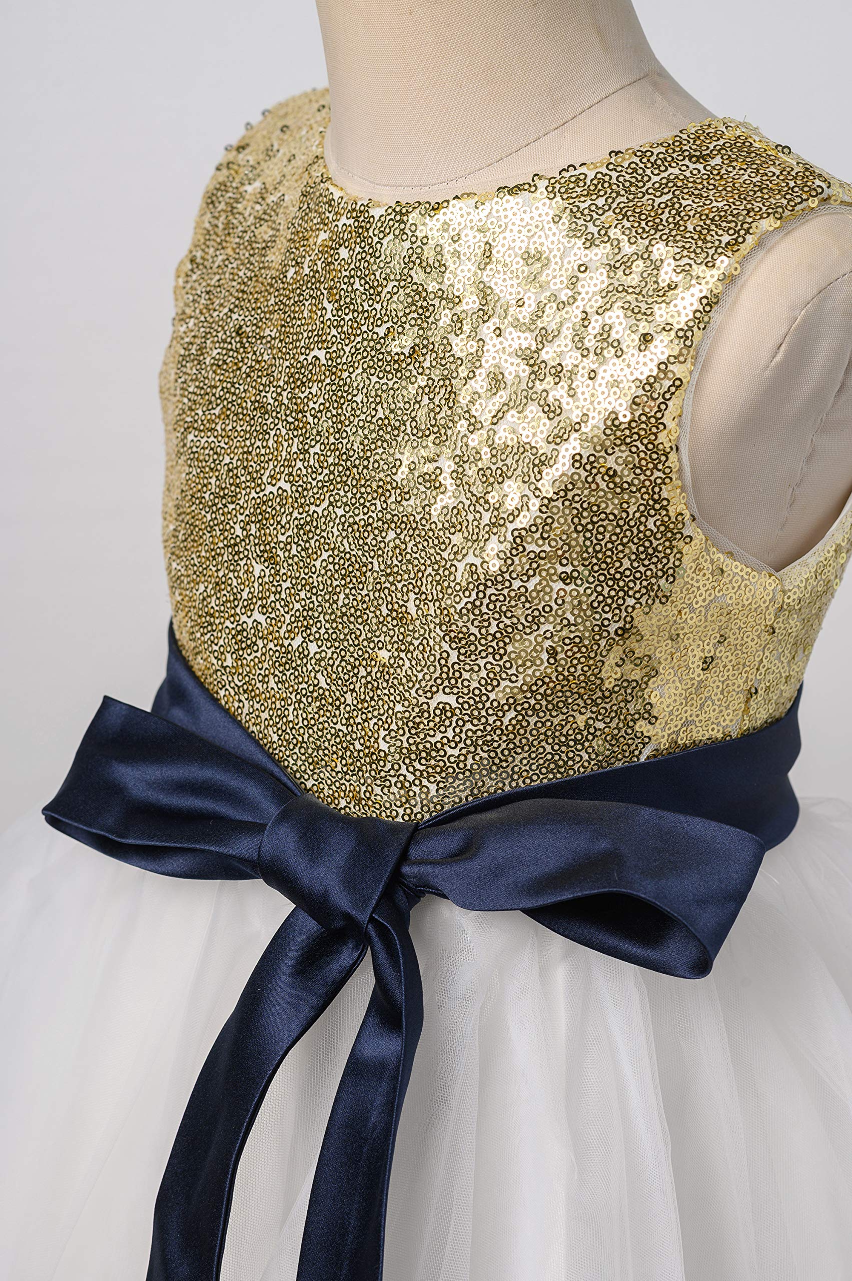 green emerald velvet dress Sequin and tulle junior bridesmaid dress – La Novale Atelier