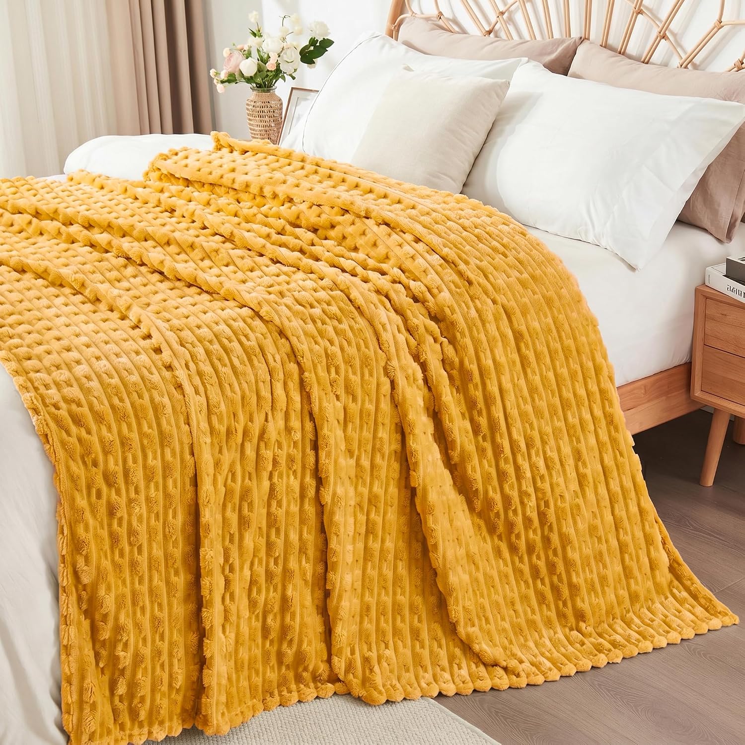 Leximan Ribbed Fleece Throw Blanket, Ultra-Soft Plush Blanket for Sofa, Couch and Bed, Cozy All-Season Home Decor Throw (Yellow, Throw (50" x 60"))