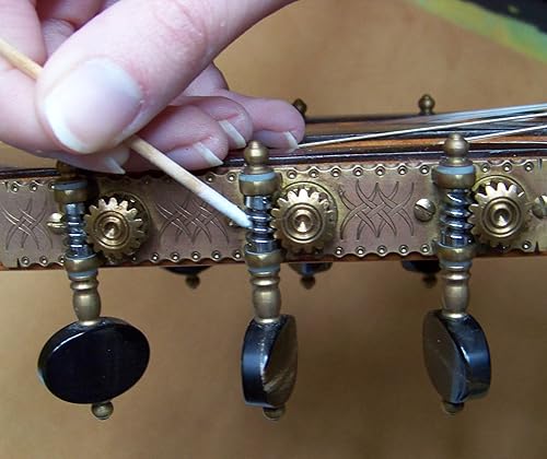 Miniatura 3 de Lubricante de guitarra KeyTone Line para ranuras de tuerca, máquinas de afinación, rendimiento de cuerdas