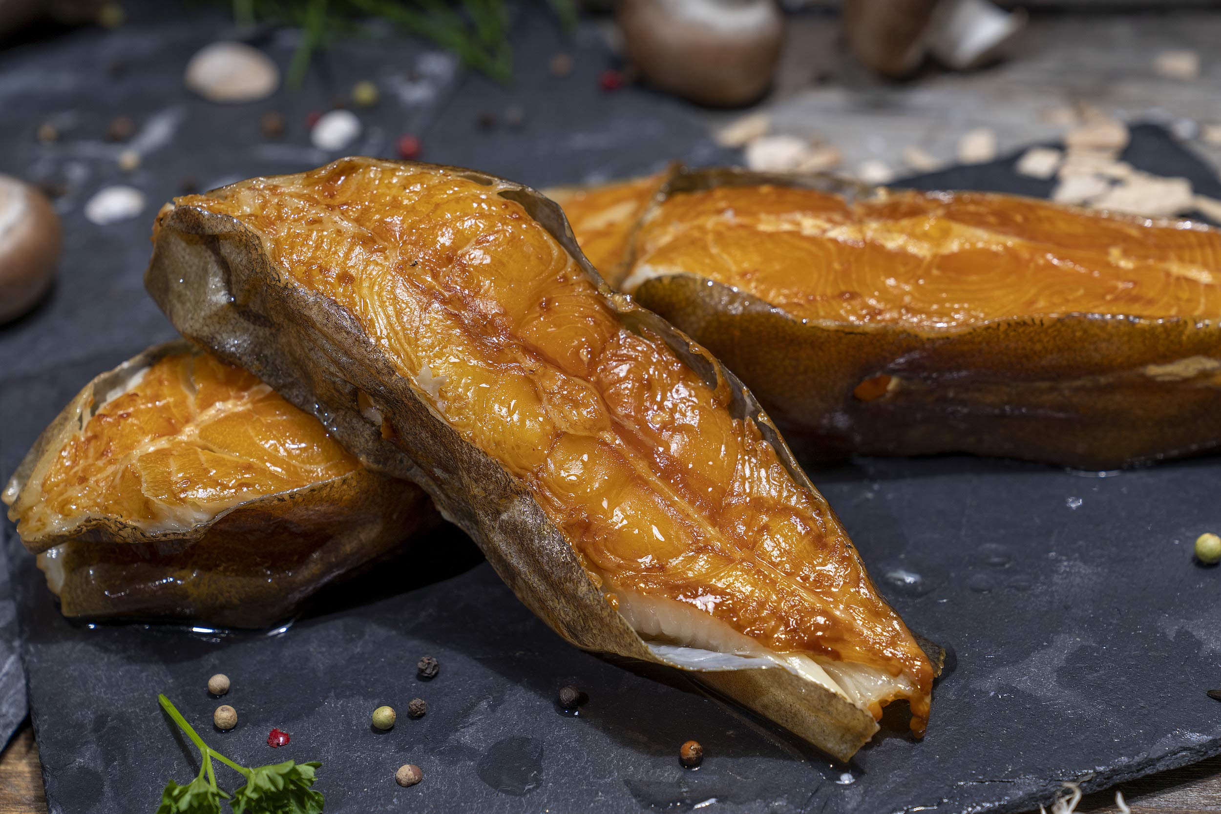 GreetFish Heilbutt (Mittelstück), Heilbutt über Buchenrauch geräuchert, Mittelstück, 500g (2-3 Stück)