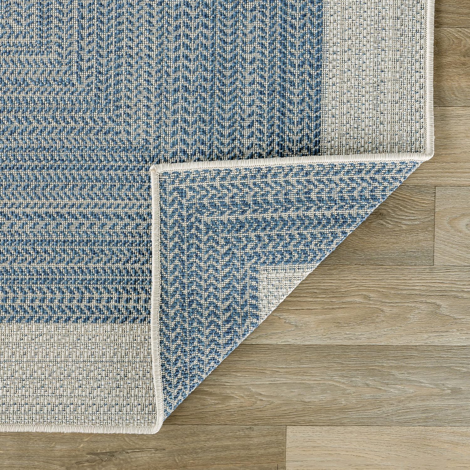 Rugshop Blue Braided Geometric Reversible Weather Resistant Indoor/Outdoor Area Rug, for Patio, Balcony and Living Room, 5' x 7'