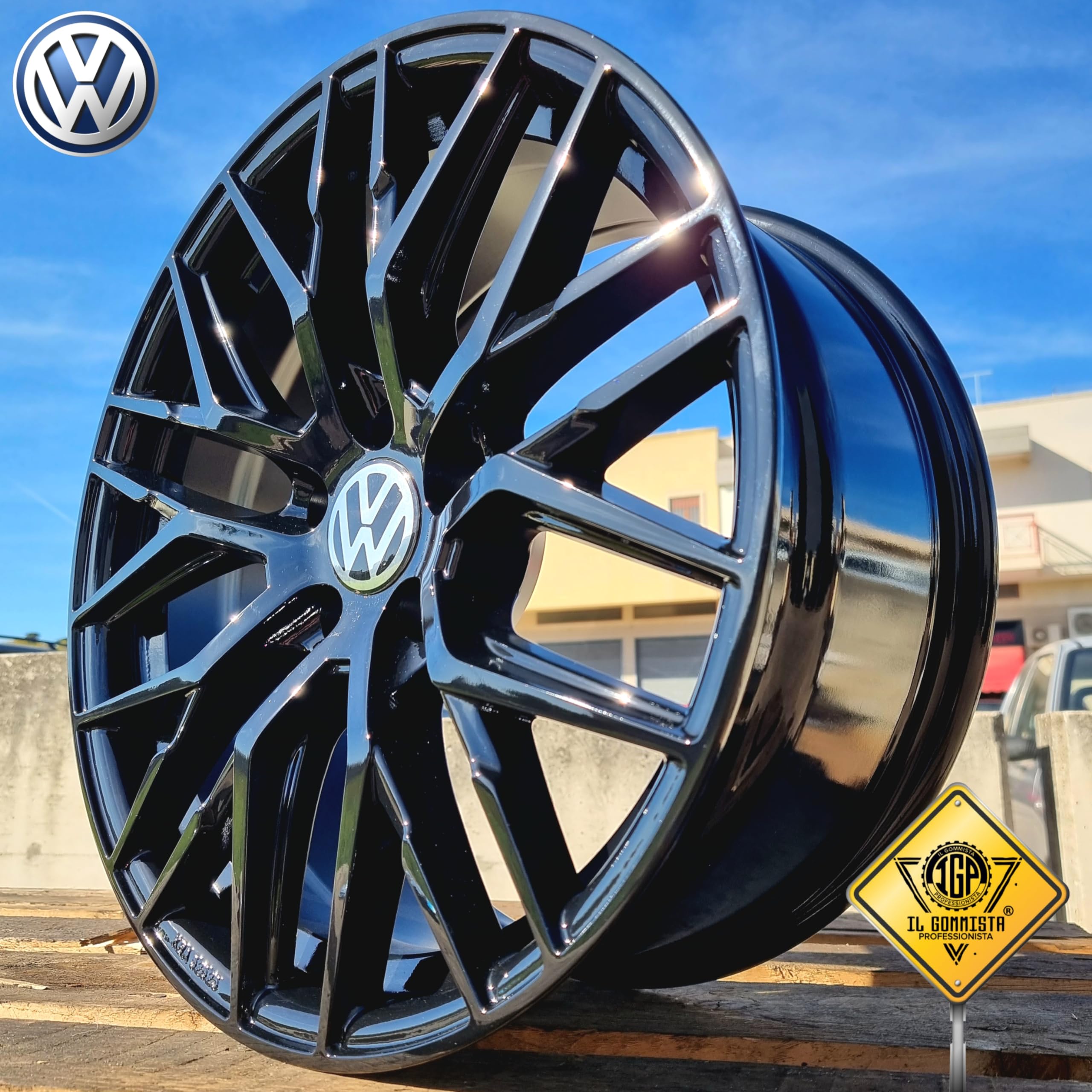 IGP R+ Kit 4 Cerchi in Lega da 18" Compatibili con Volkswagen GOLF mk V VI VII VIII Gti Gtd R Gte Variant Plus + ID.3 ID.4 T-Roc Tiguan Passat Touran Eos Scirocco Beetle Caddy Jetta Maggiolino