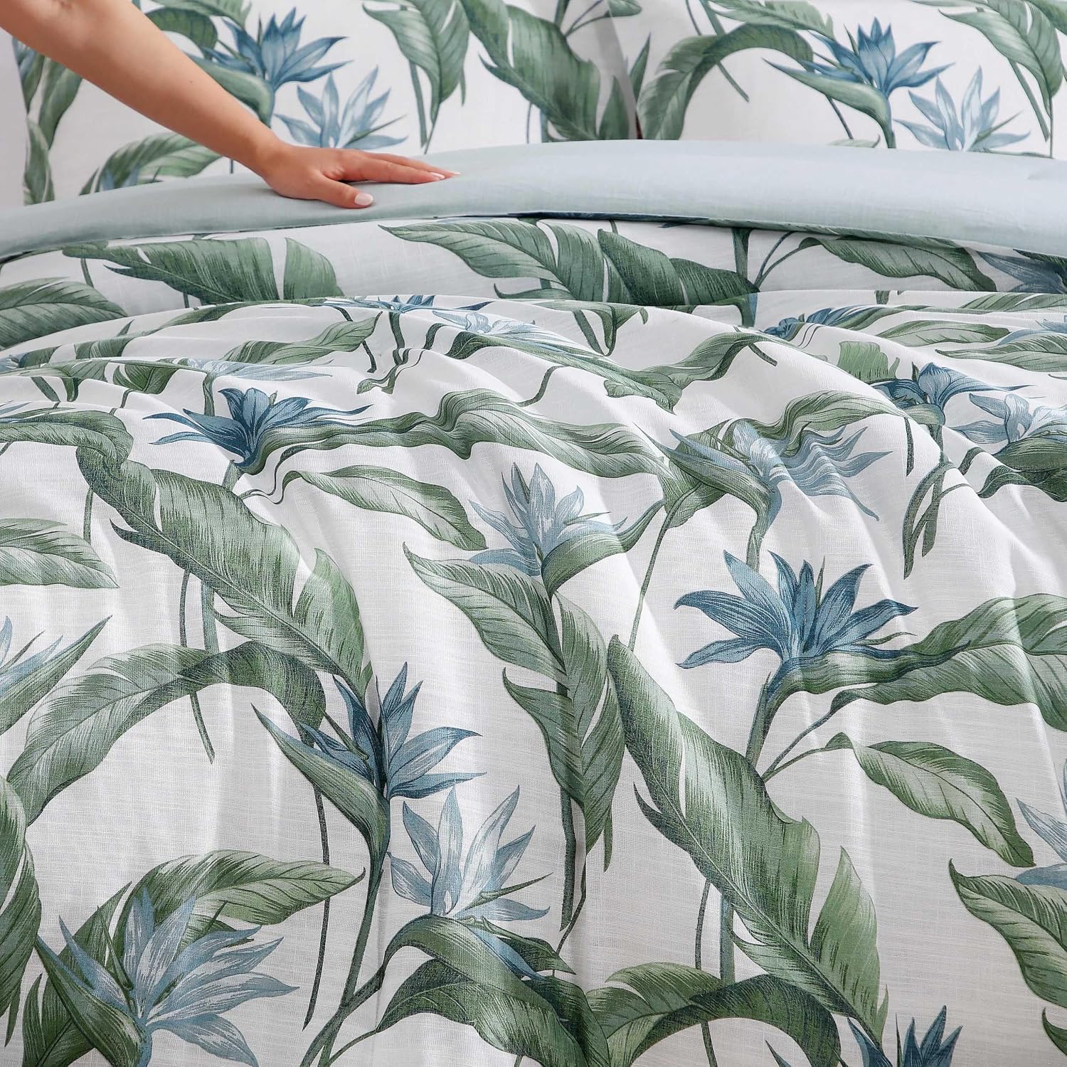 Tommy Bahama - King Comforter Set, Soft Cotton Coastal Bedding with Pillowcases, Tropical & Breathable Floral Bed Set, Birds of Paradise Blue