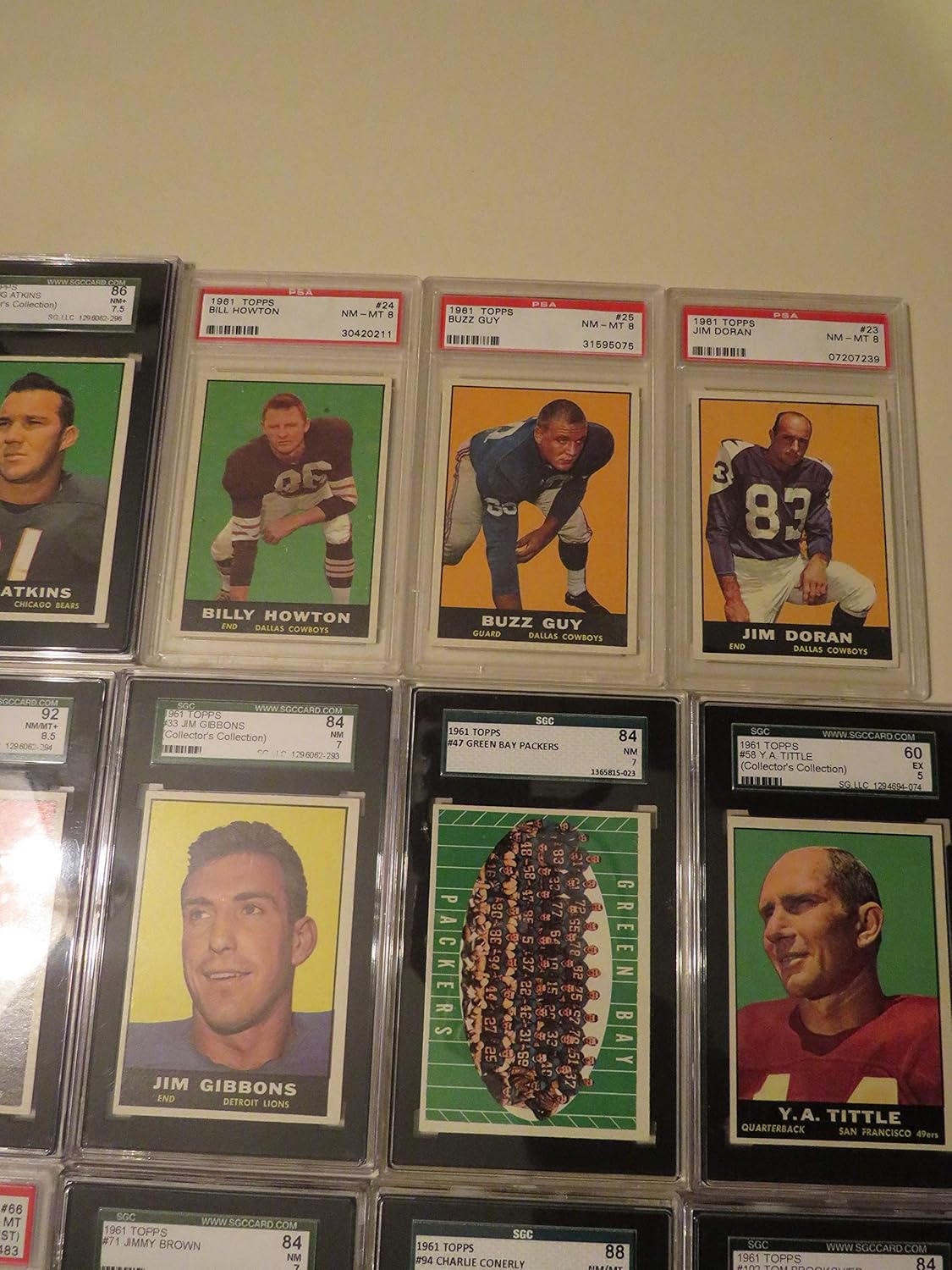 1961 TOPPS FOOTBALL COMPLETE HIGH GRADE SALESMAN'S SAMPLE SET (198) 15 GRADED