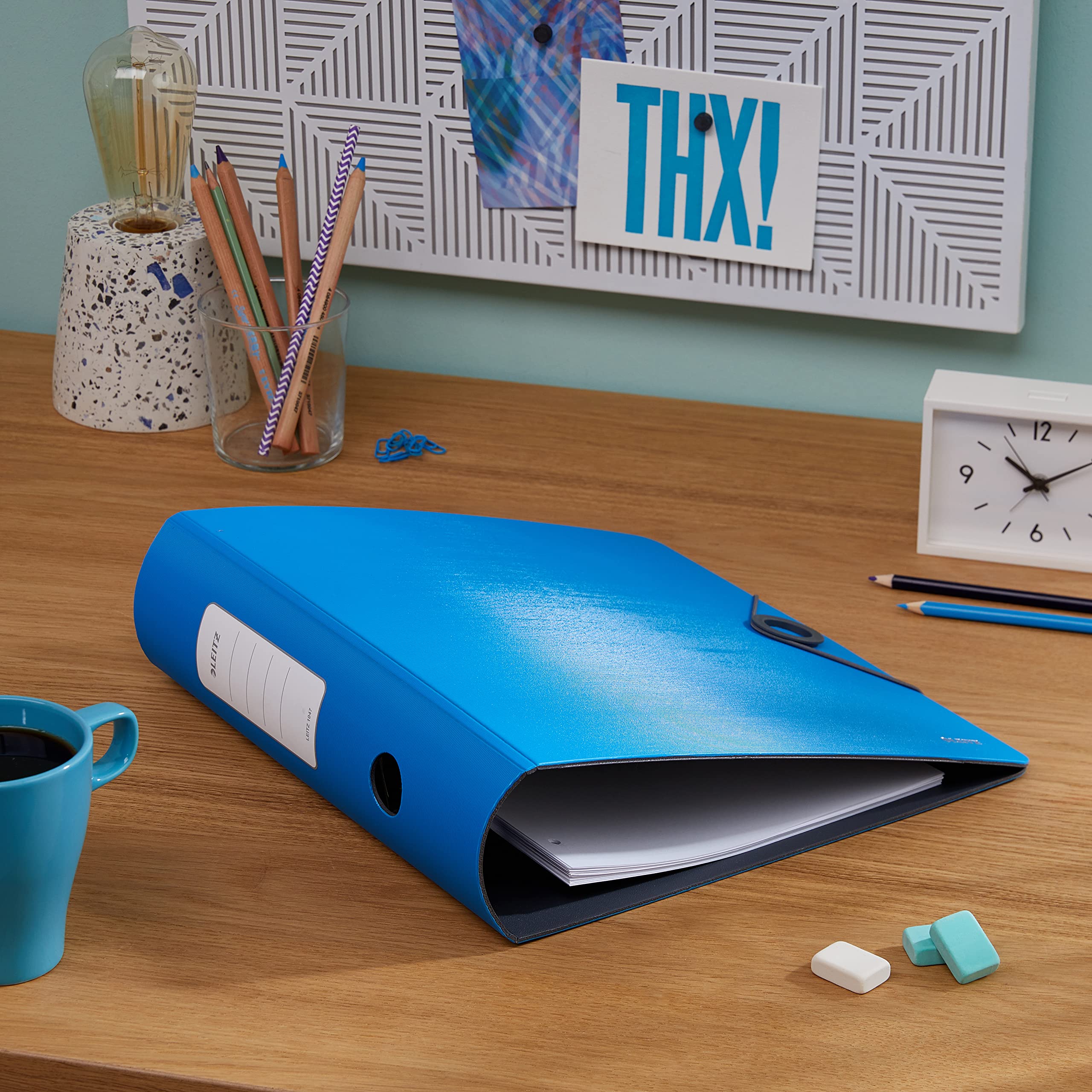 Leitz Active Solid Raccoglitore con Meccanismo a Leva 180°, Formato A4, Dorso 82 mm, Chiusura a elastico, Polyfoam leggero, Azzurro, 10471030 (Confezione da 2)