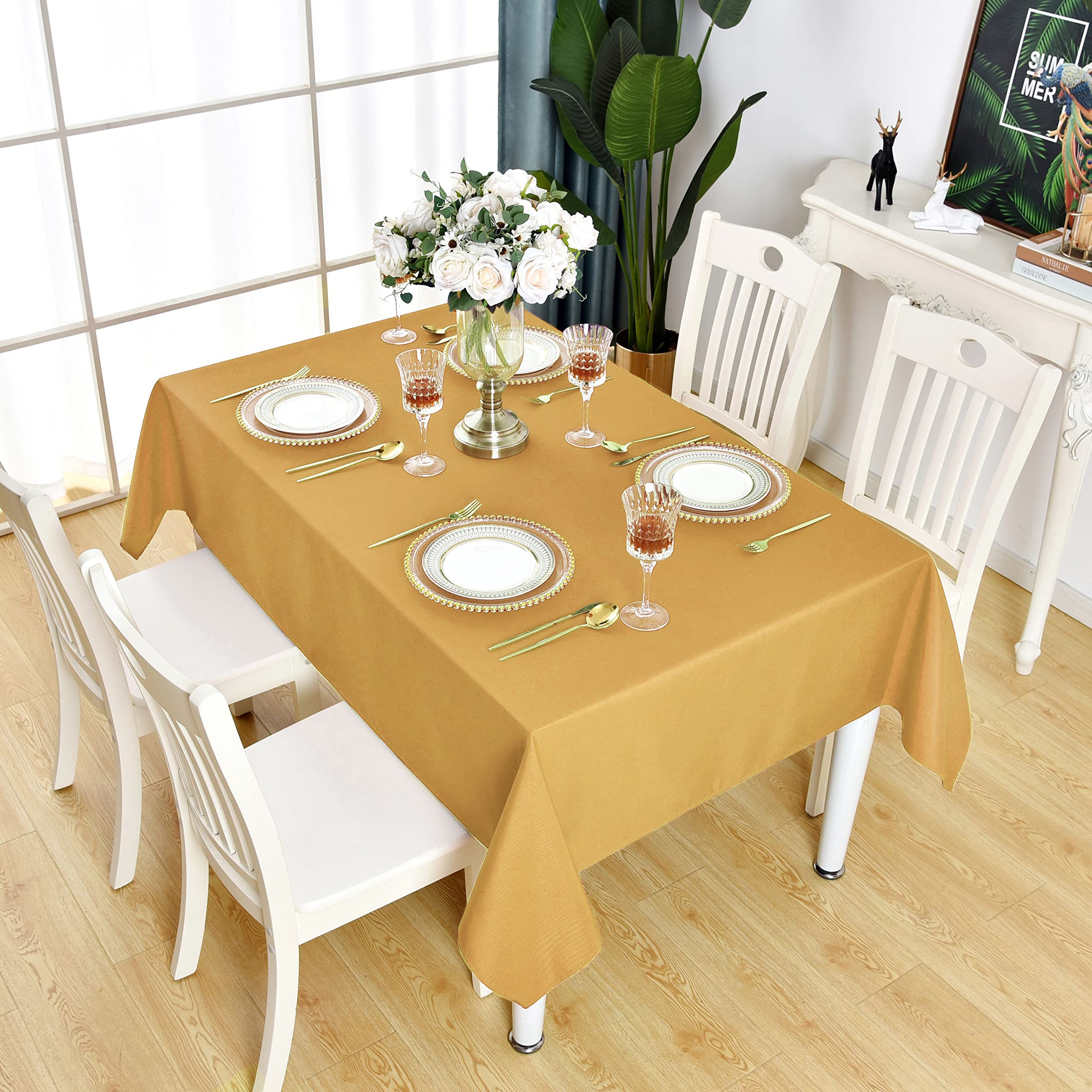 Goldfarbene rechteckige Tischdecke, wasserdicht, schmutzabweisend, knitterfrei, 210 g/m², Polyester, abwischbare Tischdecke für Party, Bankett, Innen- und Außenbereich, rechteckig/länglich,