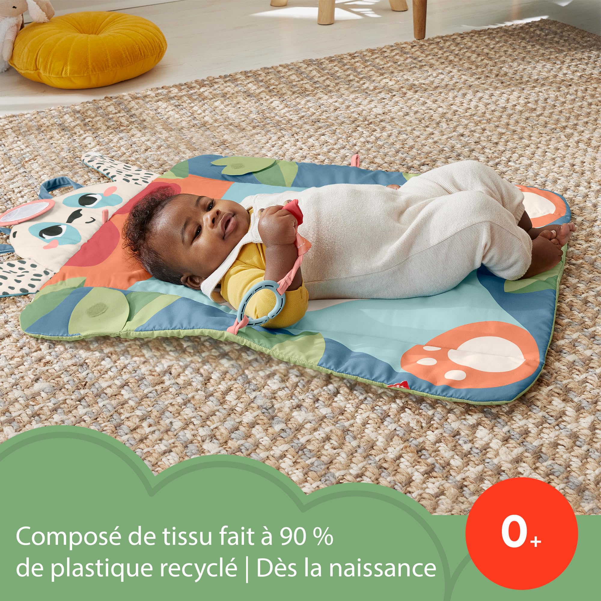Fisher-Price Tapis D'Éveil Panda À Rouler 3 en 1, 90% De Plastiques Recyclés Post-Consommation, Emballage Certifié Fsc, 2 Jouets Inclus, Jouet Bébé, HKD65