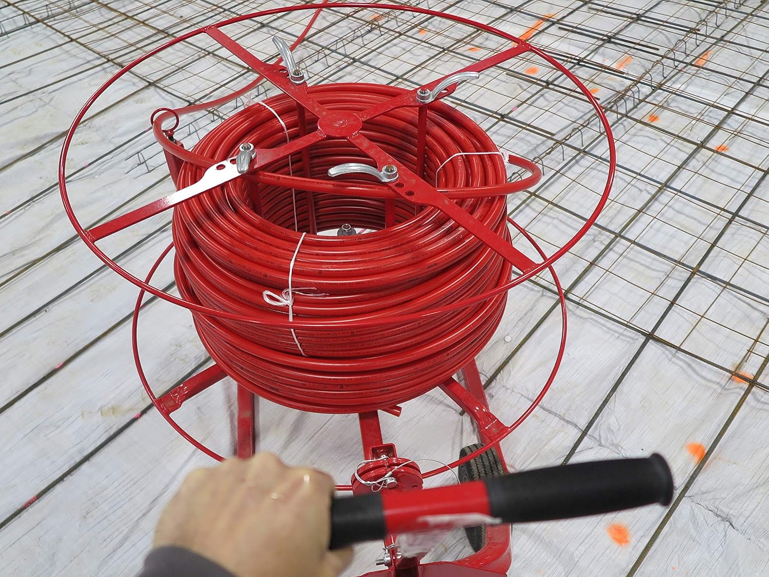 Underfloor Floor Heating Pipe Coil Cable Wire Decoiler for Pipes Coils Cables Wires PEX PERT