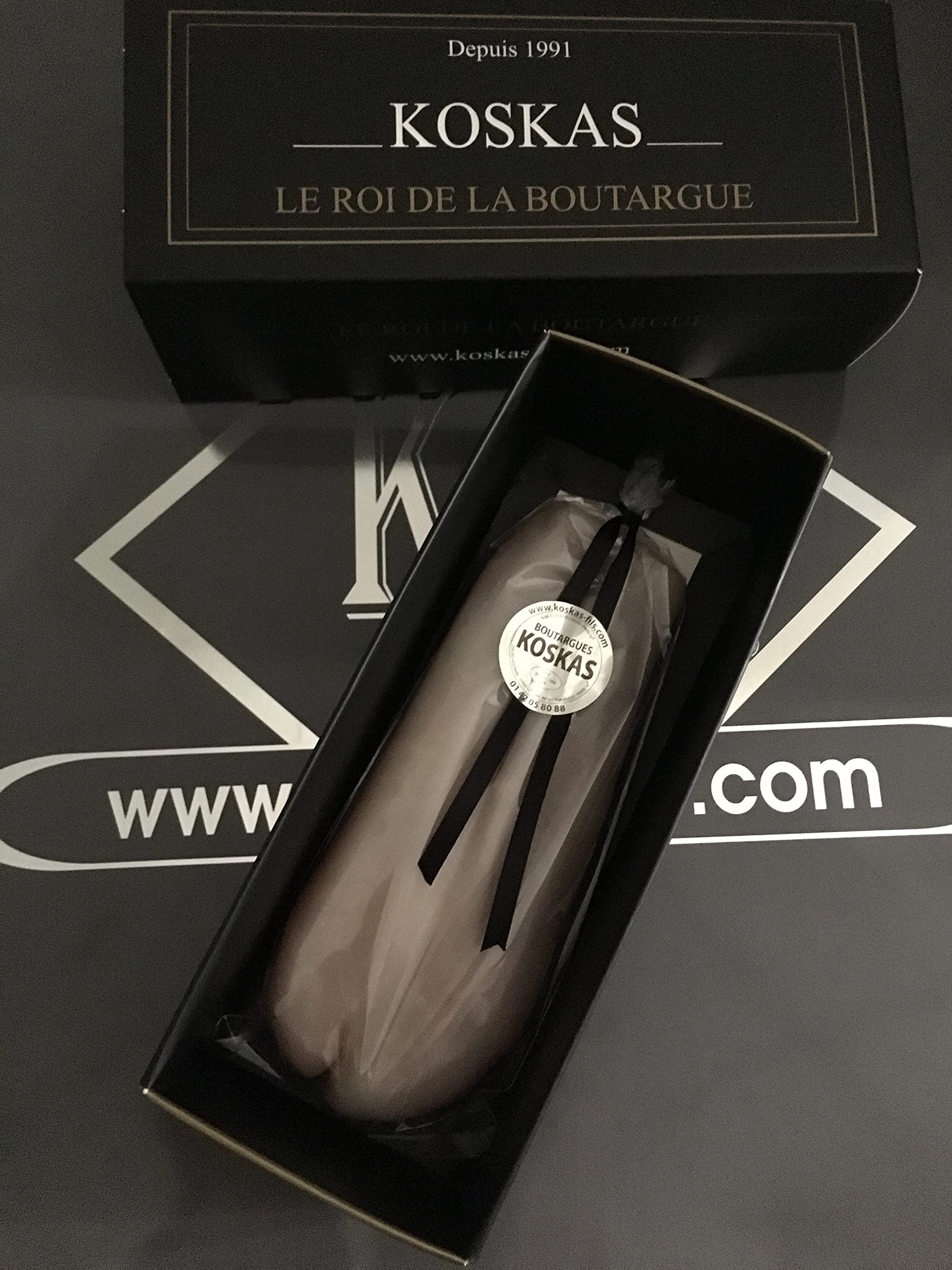 BOUTARGUE KOSKAS HAUTE QUALITE PREMUIM 110/130g BRUT AVEC CIRE FABRICATION FRANCAISE. ATTENTION LES BOUTARGUES DE PETITE TAILLE SONT PLUS SECHE.