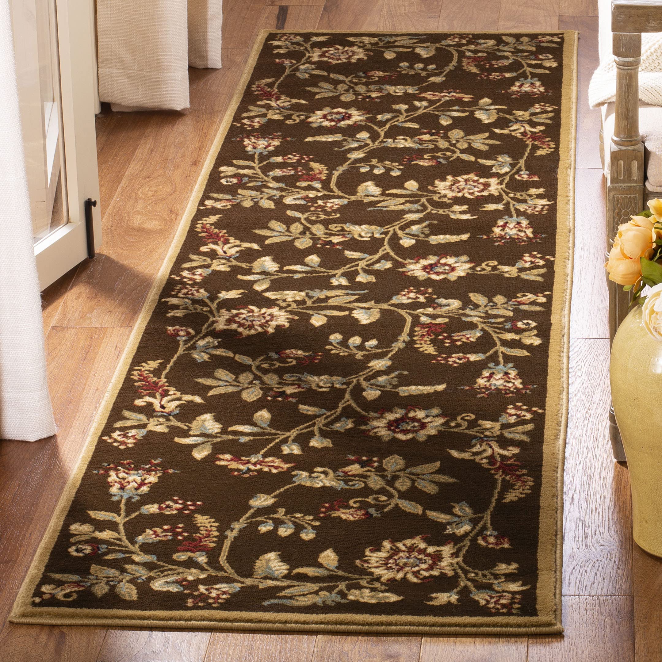 Amazon.com: SAFAVIEH Lyndhurst Collection Runner Rug - 2'3" x 16', Brown &  Multi, Traditional Floral Design, Non-Shedding & Easy Care, Ideal for High  Traffic Areas in Living Room, Bedroom (LNH552-2591) : Home
