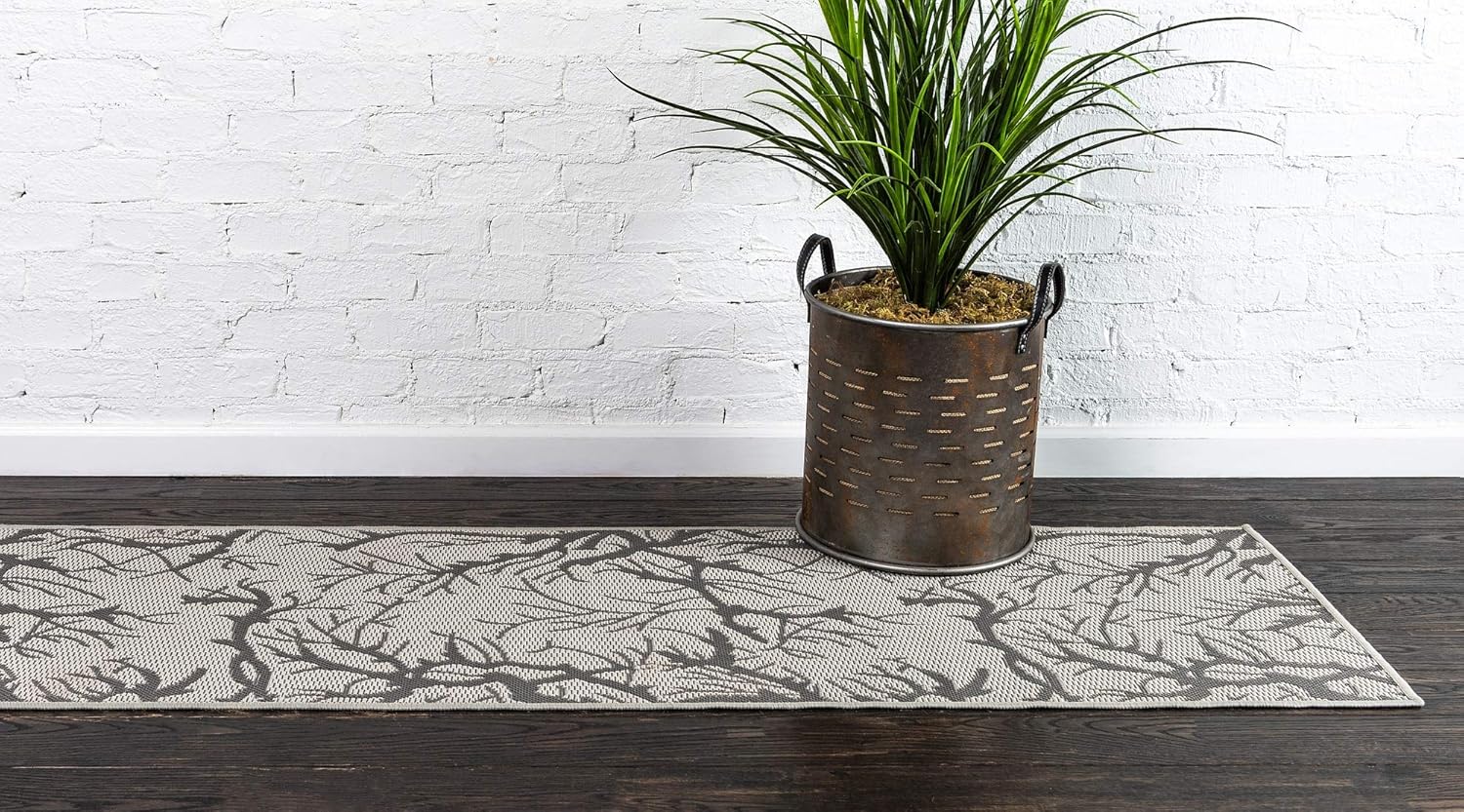 Unique Loom Outdoor Botanical Collection Area Rug - Branch (2' x 6' 1" Runner, Light Gray/ Gray)