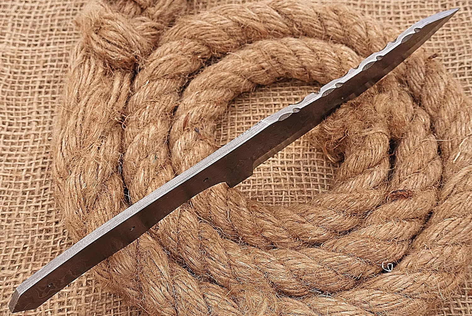 10 Inch Long Damascus Steel Nessmuk Blade Knife with 5.25 Inch Cutting Edge, Hand Forged Rain Drop Pattern, 4.5 Inch Scale Space