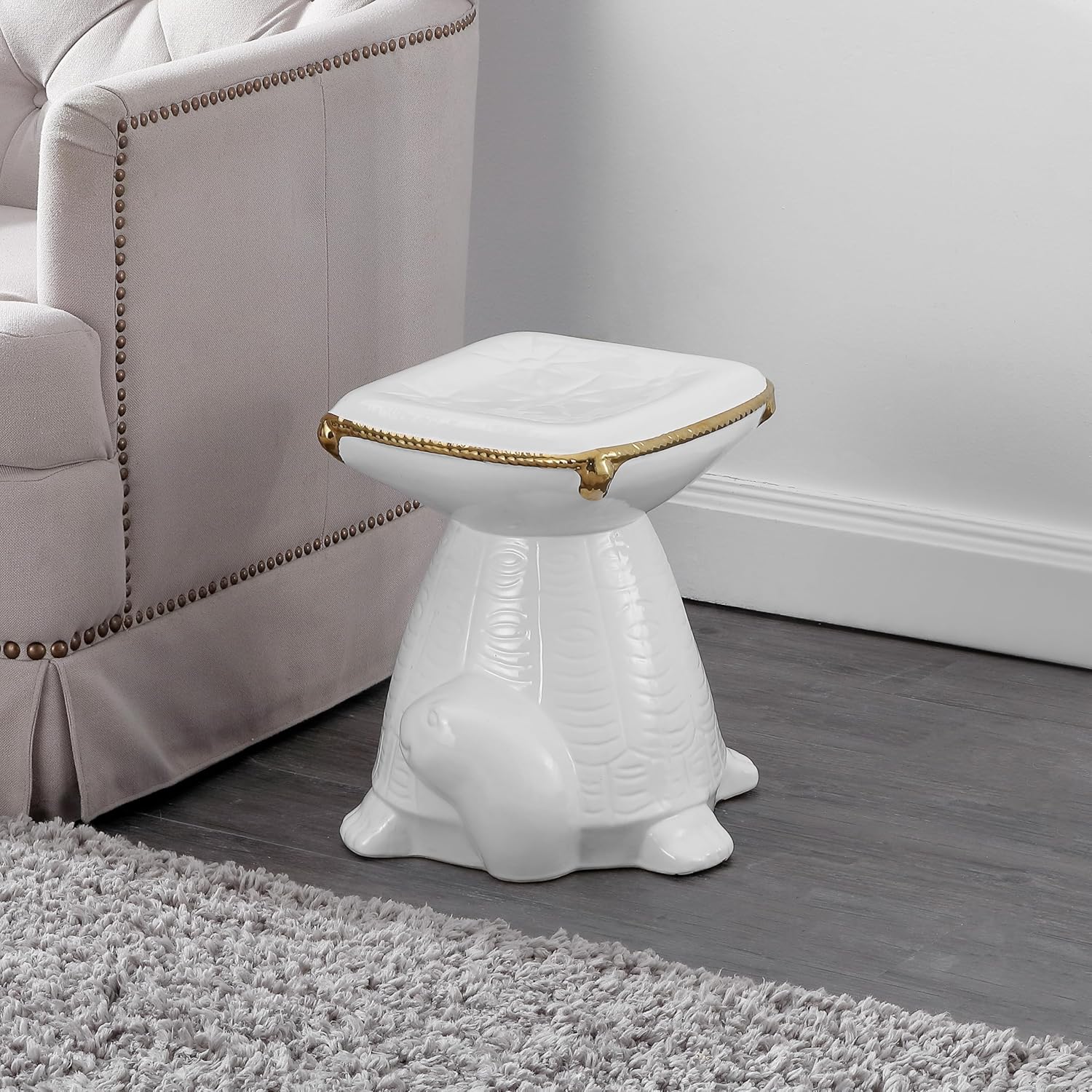 JONATHAN Y Caspian 15" Ceramic Turtle Garden Stool, White/Gold Coastal Decorative Indoor/Outdoor Accent Side Table, Plant Stand, and Patio Seat TBL1034A