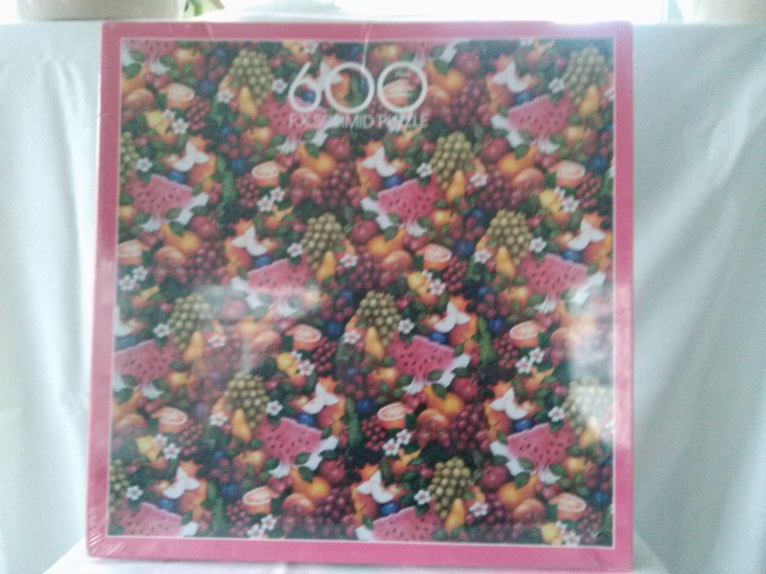 FX Schmid 600 Piece Puzzle - Very Berry