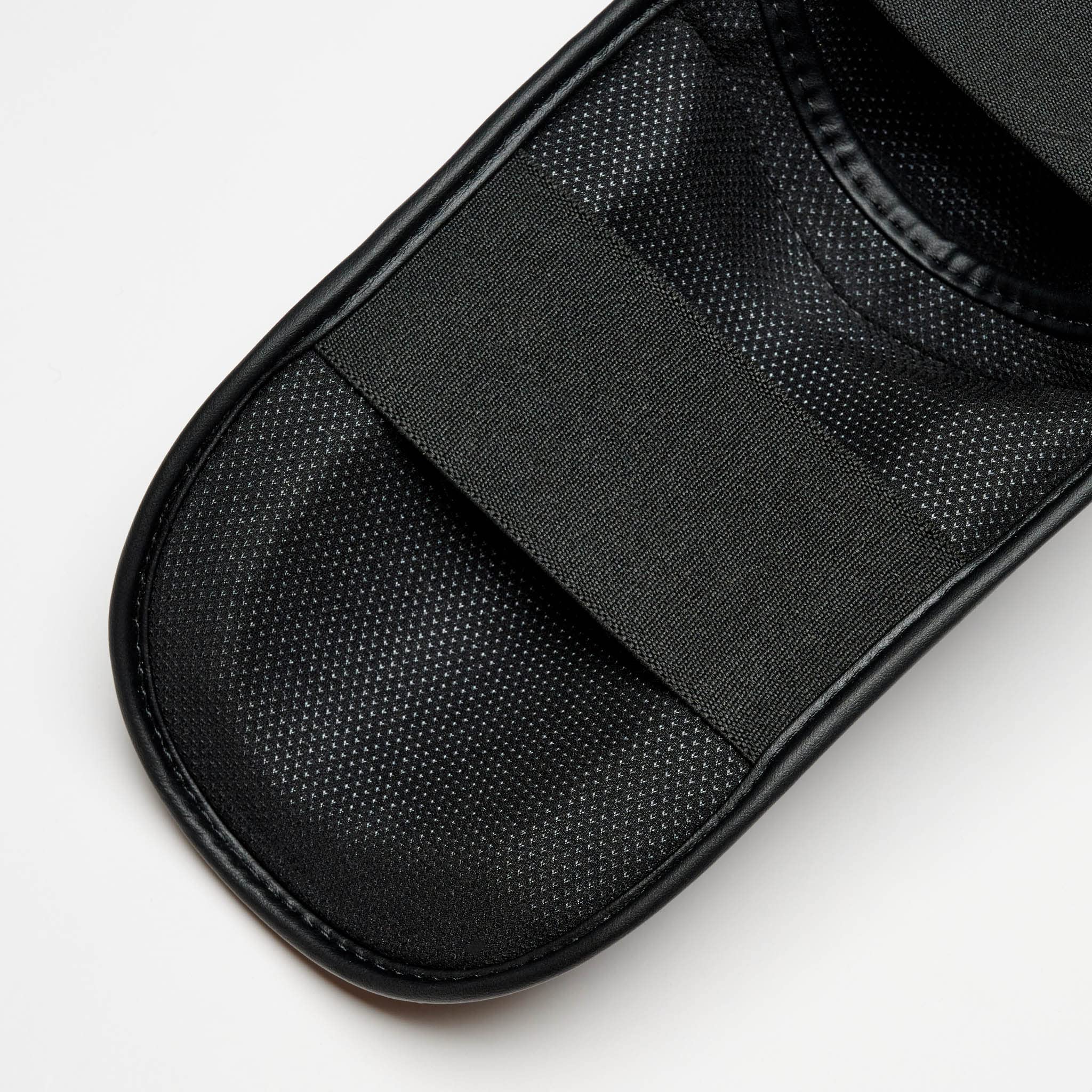 Amazon | LEONE 1947 格闘技 キックボクシング MMA シンガード ユニ