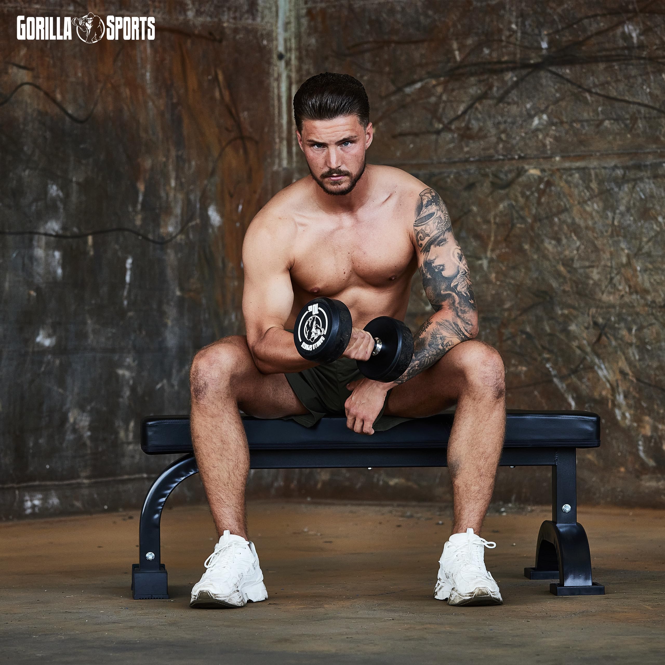 GORILLA SPORTS® Panca Piatta - Max 400 kg, Imbottita, Pelle Finta, Piedini in Gomma, 112 x 57,5 x 43 cm, Nero - Panca Piana per Palestra, Allenamento, Sollevamento Pesi, Fitness, Addominali