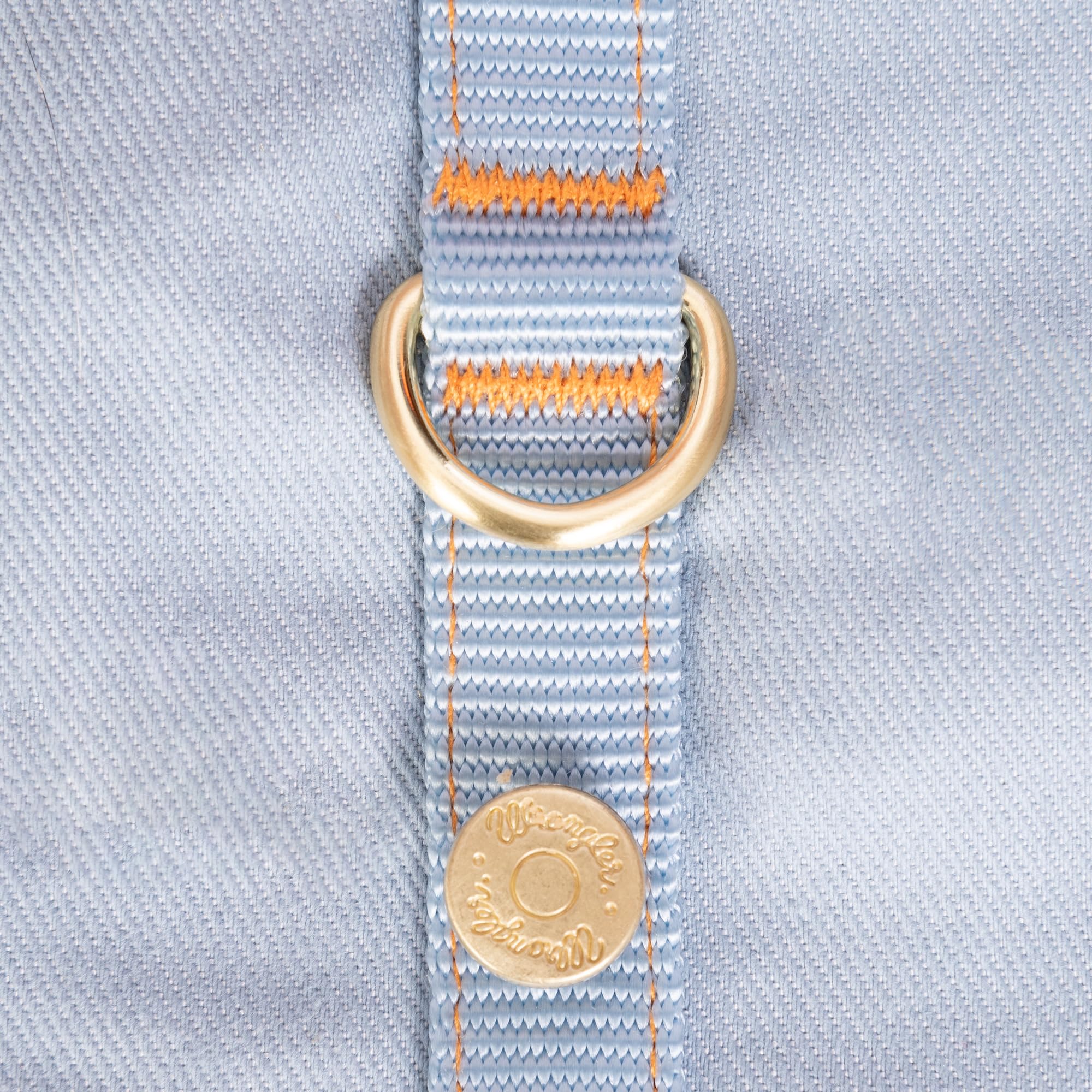 Wrangler Pettorina per cani in denim, traspirante, con fodera in rete, lavabile in lavatrice, per una facile pulizia, strato sopra il maglione del cane (lavaggio leggero, XS)