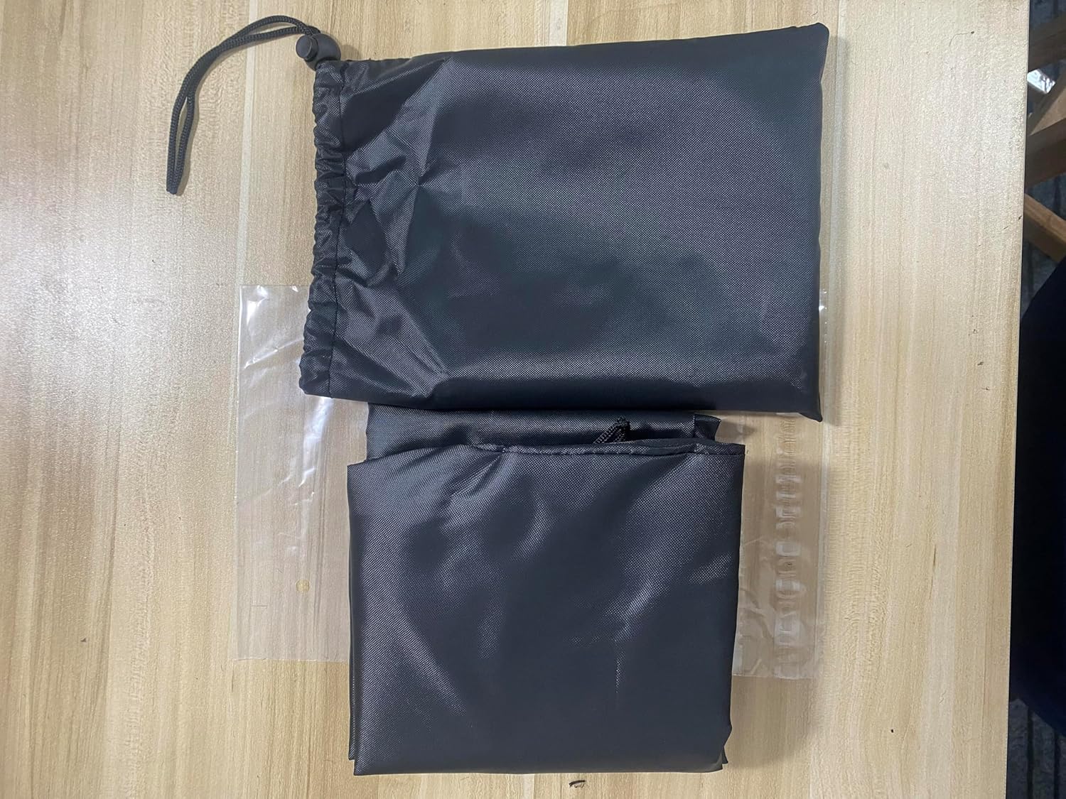 Outdoor Fire Pit Cover Gas Fire Pit Protective Cover with Drawstring Bottom Durable Polyester Fabric Silver Coating for Patio Deck Black (33x30in)