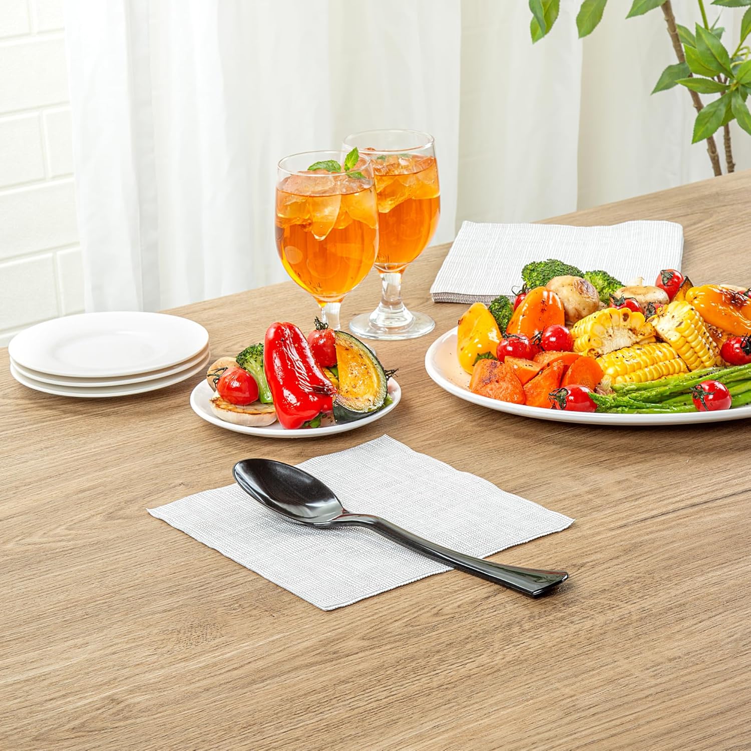 Restaurantware-Cater Tek 9.8 Inch Catering Spoons, 100 Disposable Serving Utensils - Comfortable Handle, Serve Hot And Cold Food, Black Plastic Serving Spoons, For Parties, Buffets, Catering Events