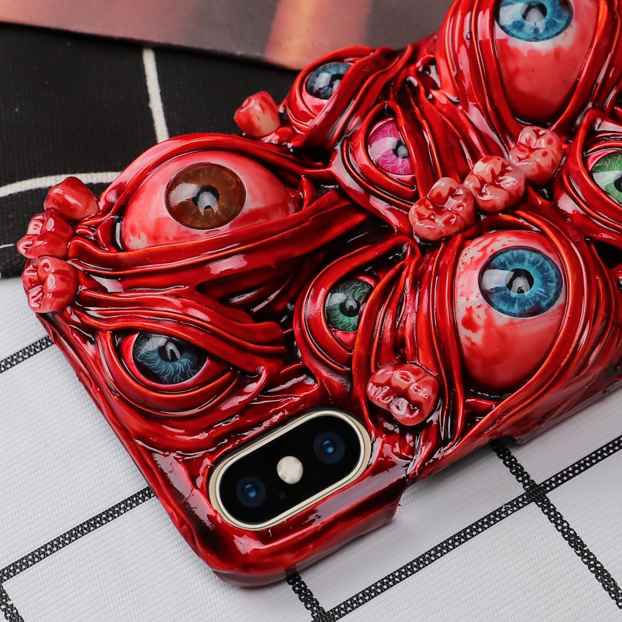 Amazon.co.jp: TRADAY ゴシック ホラー スマホケース - 不気味な3D 目