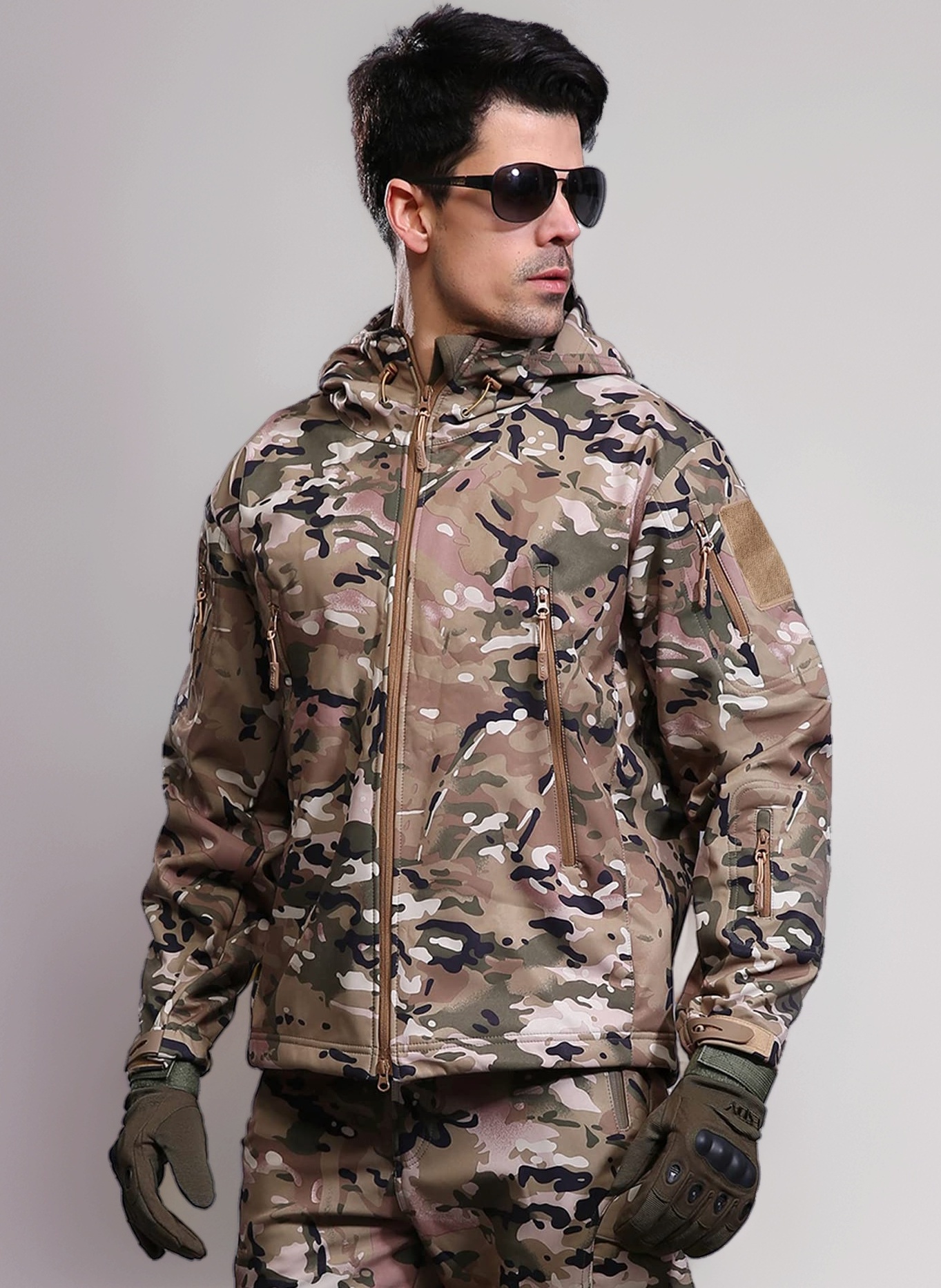 Men's Softshell Jacket Warm Fleece Waterproof Military Tactical Jacket Outdoor Windproof Functional Jacket with Multiple Pockets Hood Jackets Hunting Hiking