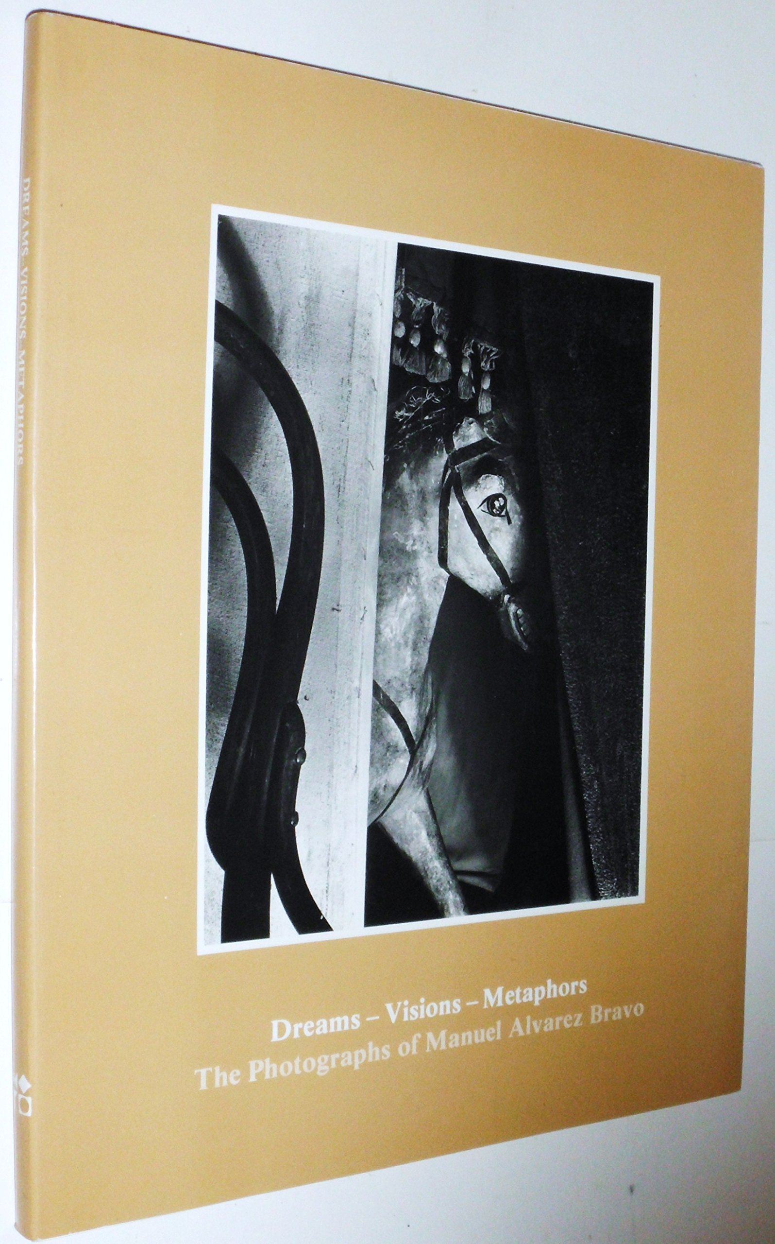 Amazon.co.jp: Manuel Alvarez Bravo: 本、バイオグラフィー、最新