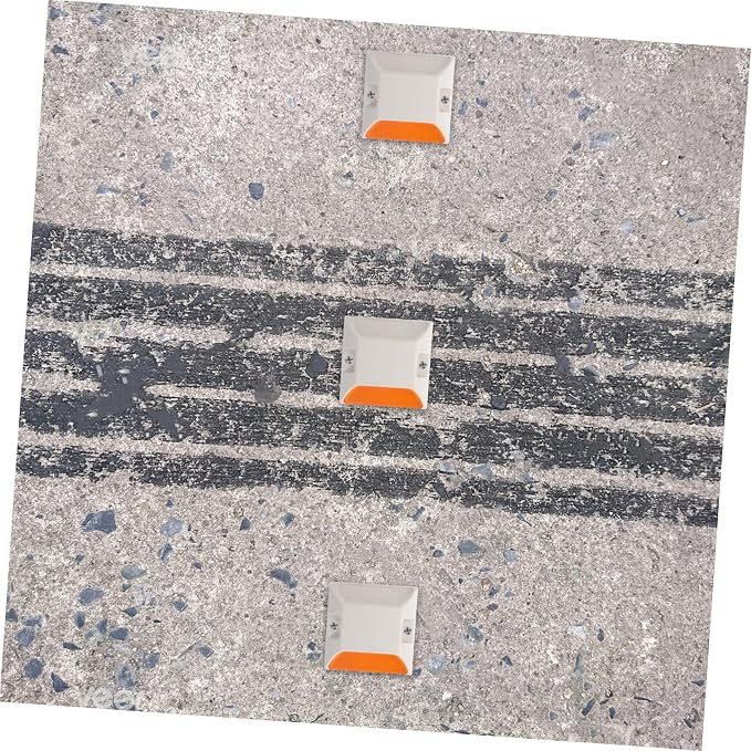 Marcadores reflectantes para camino de entrada de plástico resistentes miniatura 7
