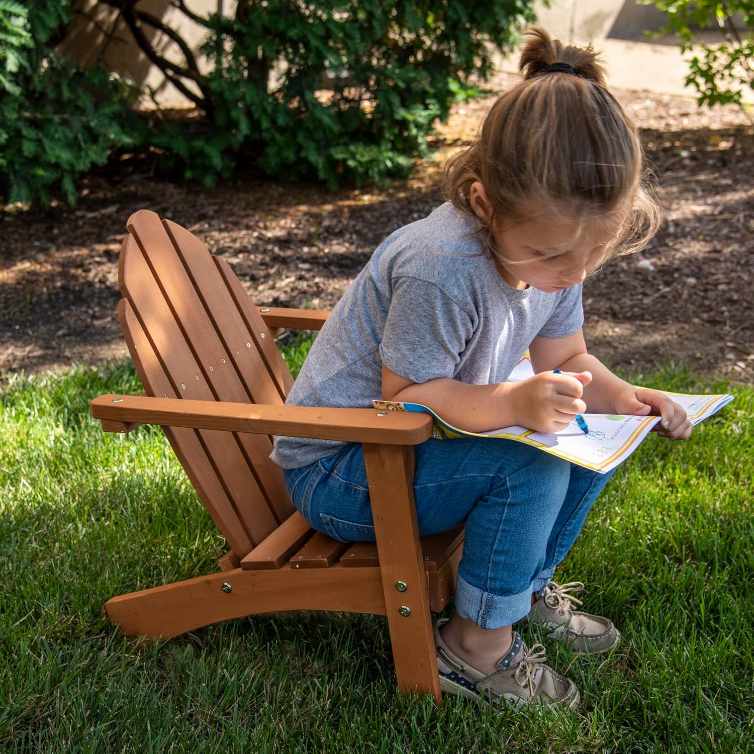 Homeware Wooden Kids Deck Chair – Child-Sized Outdoor Lounger with Brown Stain Finish – Solid Weather-Resistant Wood – Lightweight & Easy to Assemble – Great for Patio, Poolside, or Playroom Use