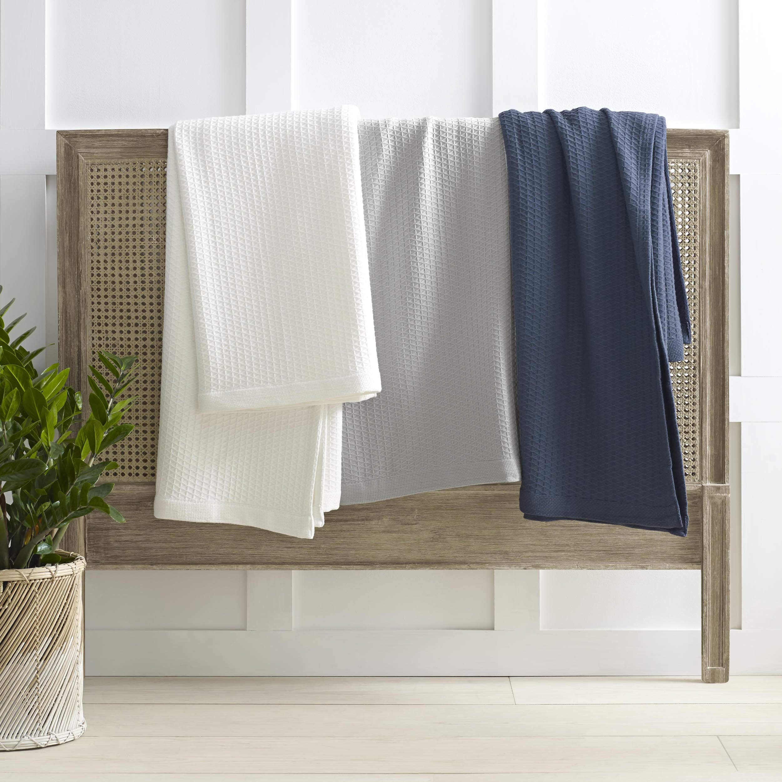 Nautica - Manta Individual, Ropa de Cama de algodón de Peso Medio, decoración del hogar para Todas Las Estaciones, artículos Esenciales para el Dormitorio (Azul Marino, Individual)