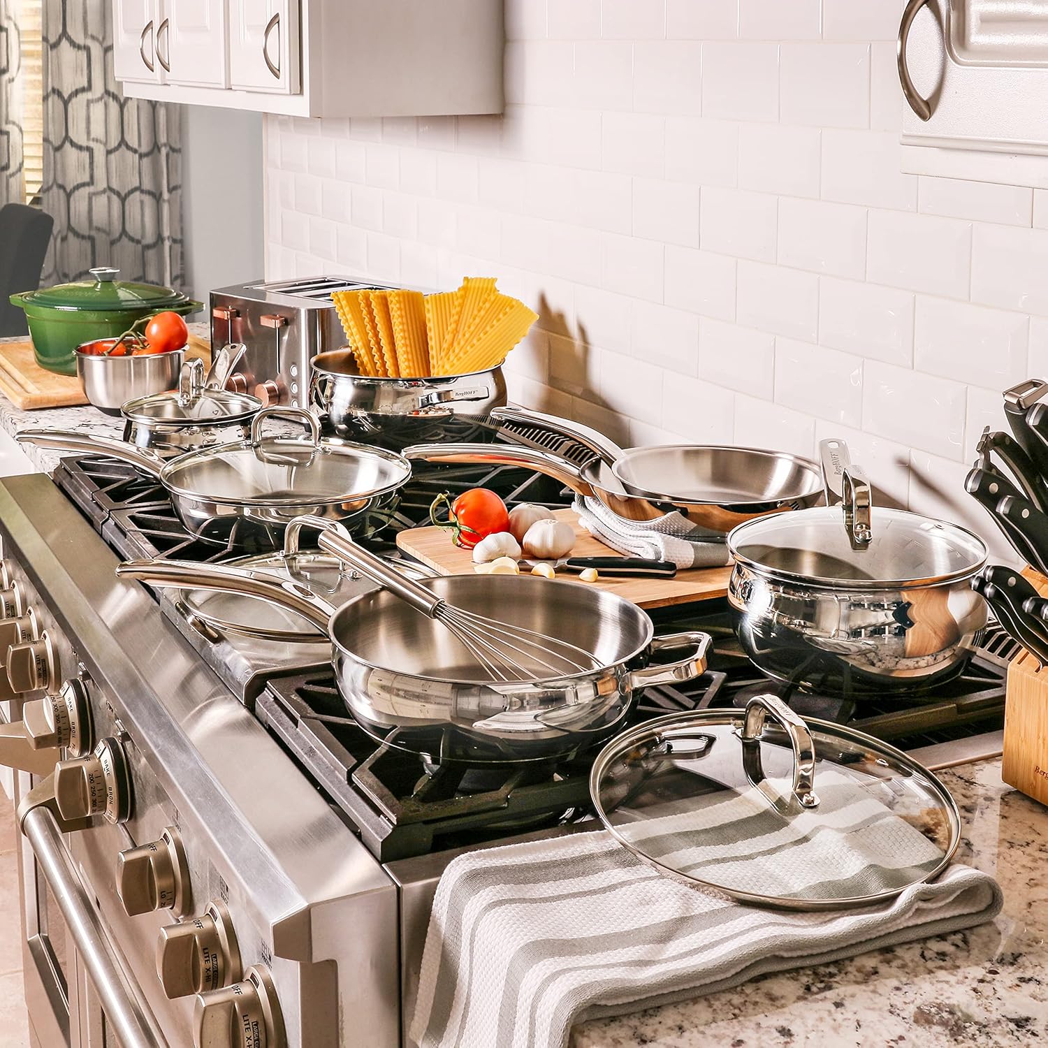 Berghoff Belly Shape 18/10 Stainless Steel 10.5 Inches Skillet 2.5qt., Glass Lid, Fast, Evenly Heat, Induction Cooktop Ready