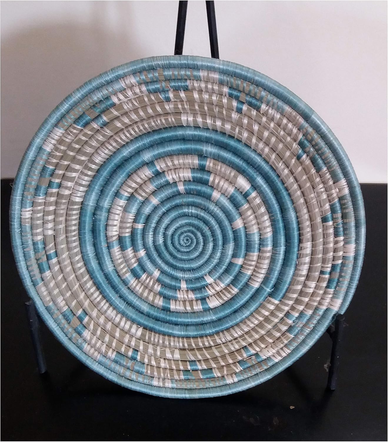 Uncredited Kenyan Hand-Woven Grass Saucer Trivet, Mukamama Region. 10" Diameter