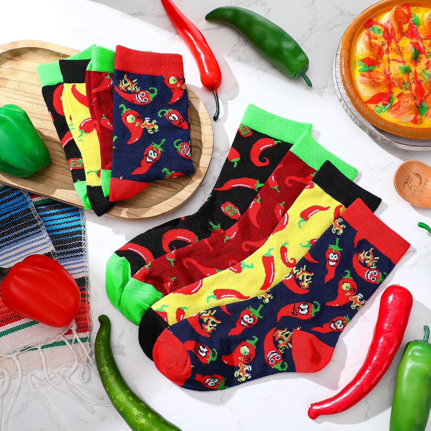 Haysandy 4 Pairs Chili Spicy Pepper Socks for Men, Funny Spicy Food Novelty Crew Socks, Hot Sauce Taco Lover Gifts, Cool Fiesta Gift for Guys