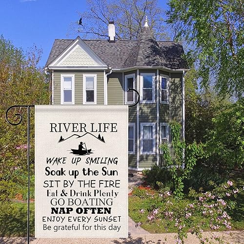 Vista 5 de POFULL River House Life Better Garden Yard Banderas – Regalo de cabaña, regalo de inauguración de la casa de montaña (bandera de vida)