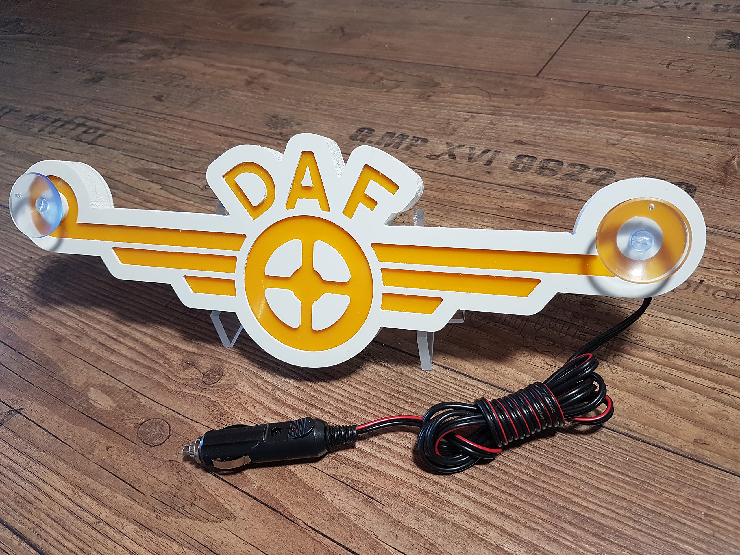 Leuchtplatte, Gelb, Neonbeleuchtung, LED, 3D, 24 V, XF 105, 106 CF, leuchtet nur vorn, stört nicht beim Fahren