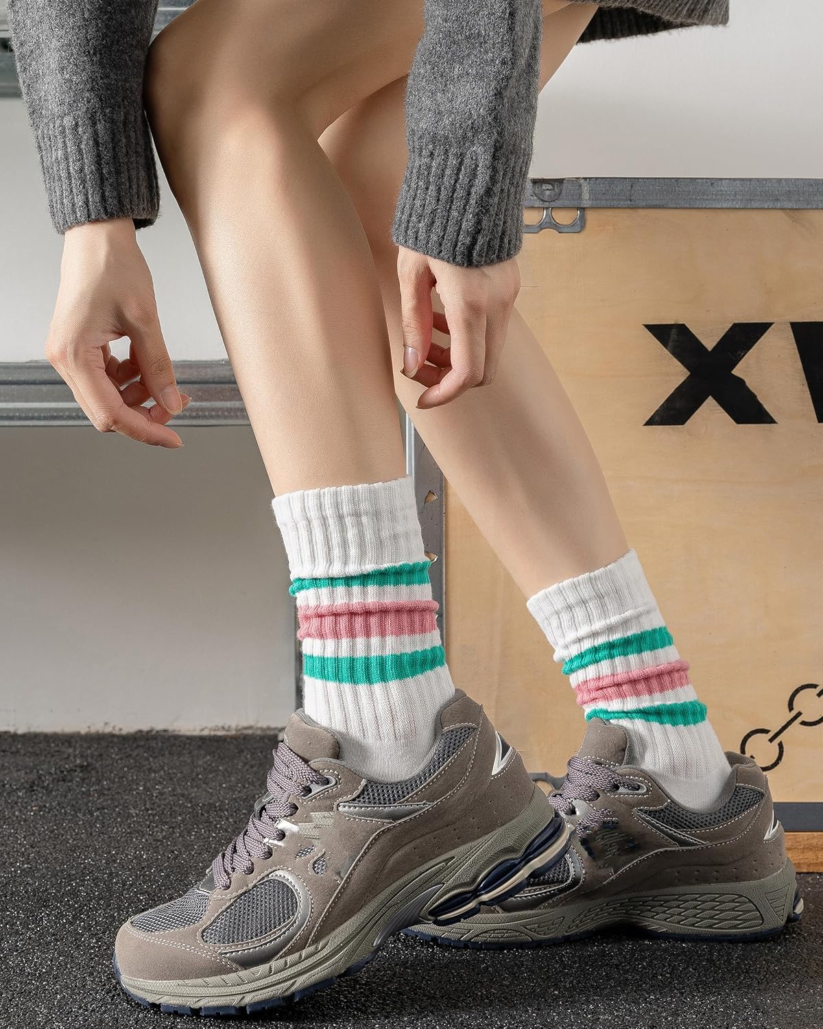 DarkCom Striped Crew Socks Seamless, or Solid Cotton Tube Socks, Casual Comfort 5 Pairs for Women and Men - Image 3