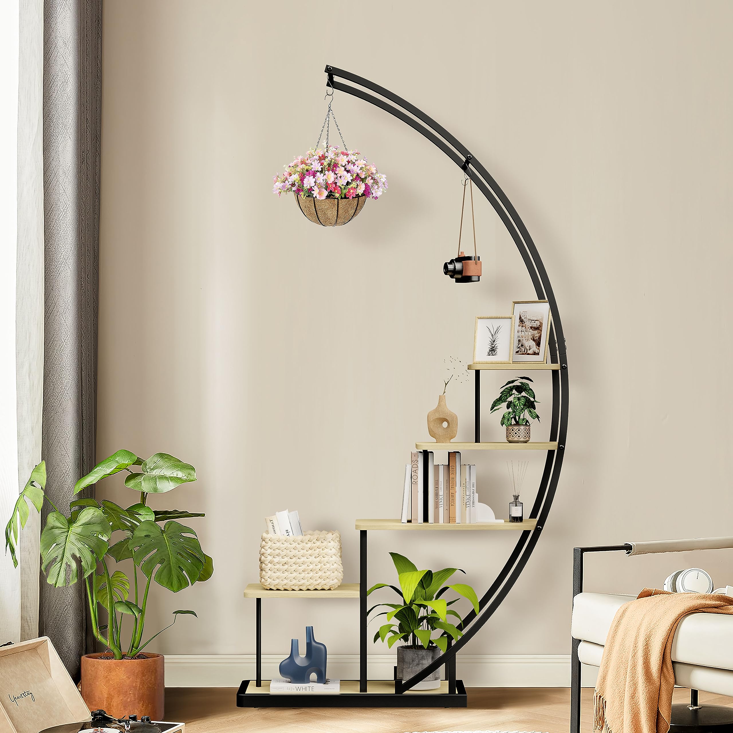 Ribelli Supporto per piante in metallo a 5 livelli, a forma di mezzaluna, 172 cm, con 5 ripiani e ganci, per piante, con protezione antiribaltamento, per balcone, soggiorno, terrazza (1 pezzo,