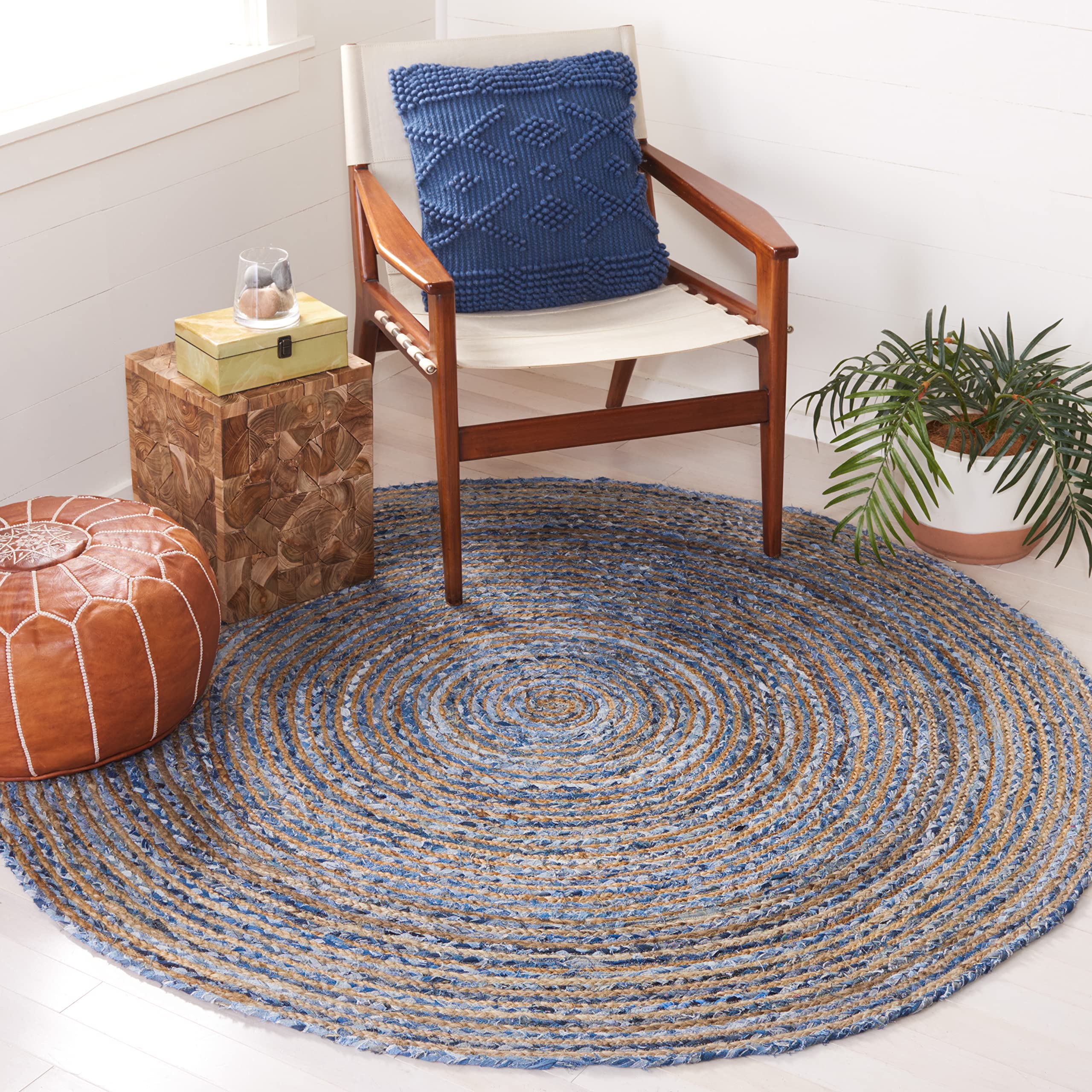 SAFAVIEH Area Rug 3' Round - Cape Cod Collection - Blue & Natural Brown, Handmade Jute & Cotton, Woven Braided Design (CAP202M)