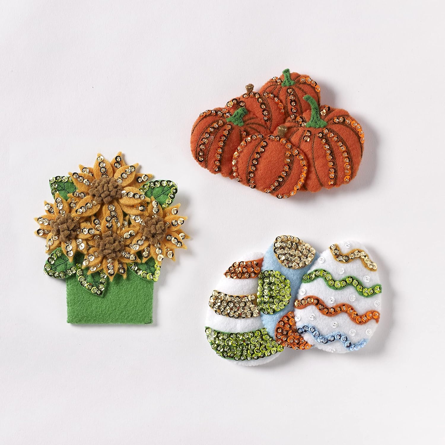 Bucilla, Seasonal Truck, Felt Applique Wall Hanging, 15" x 15.5" (89290E)