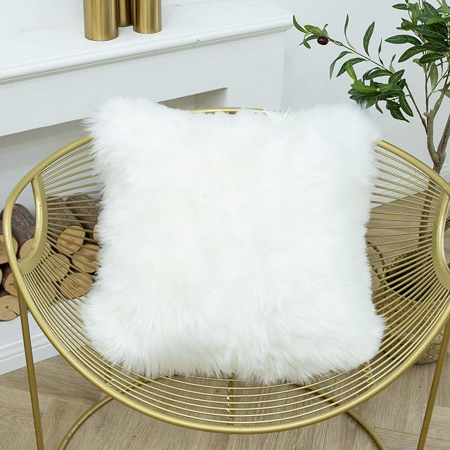 LIGICKY Luxury Series Soft Faux Fur Throw Pillow Cover Decorative Square Plush Pillow Case Cushion Cover for Couch Sofa Bed, 18" x 18" White