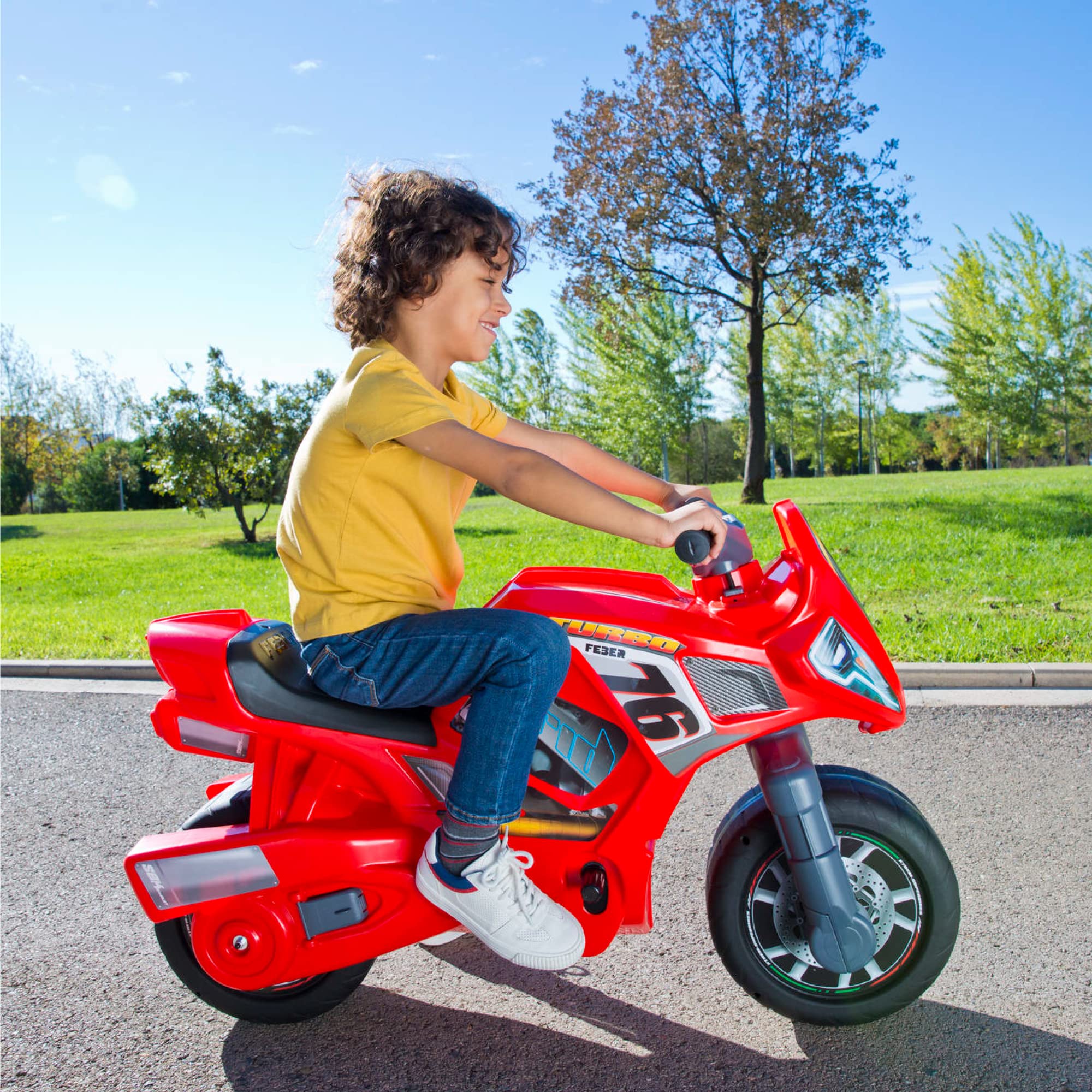 FEBER - Motofeber Turbo Hybrid 6V, Moto a Batteria e Primi Passi, per Bambini e Bambine a Partire dai 3 Anni, Famosa (800013781)