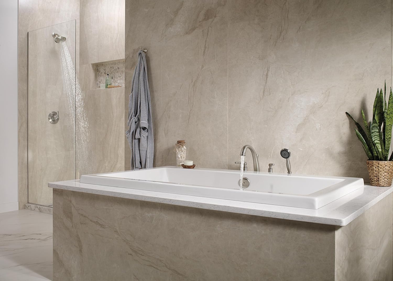 Delta Woodhurst Roman Tub Faucet with Hand Shower, Brushed Nickel Deck Mount Bathtub Faucet, Stainless T4732-SS (Valve sold separately)
