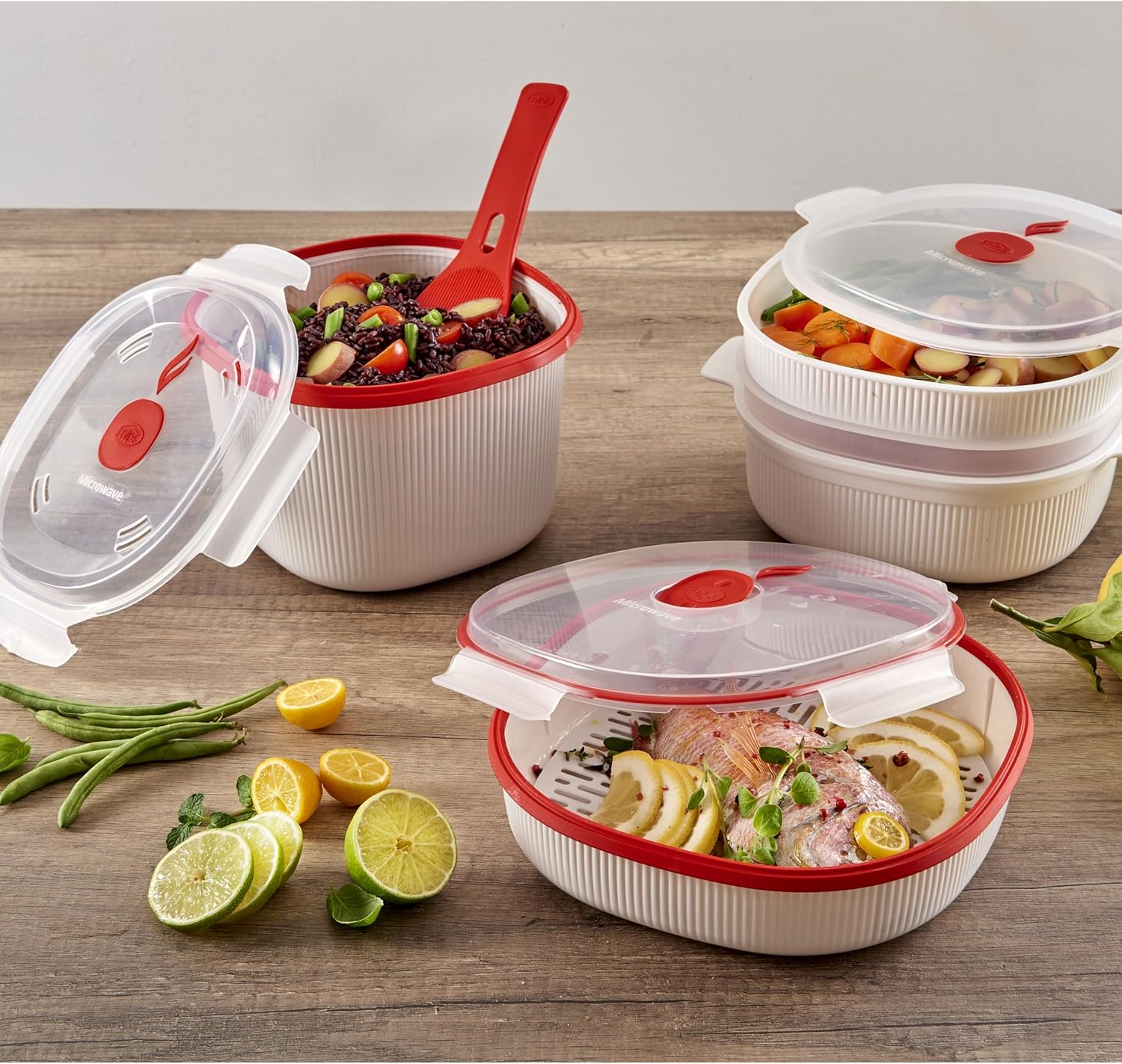 Snips - Set 5 pcs Microwave Cooking Containers - Steamer 4 LT - Steamer 2 LT - Rice & Cereal Cookers - Cook Eggs & Omelettes - Mugs - White and red - 100% Made in Italy - 0% BPA
