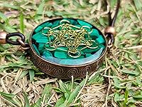 Vista 4 de Colgante de orgón con malaquita