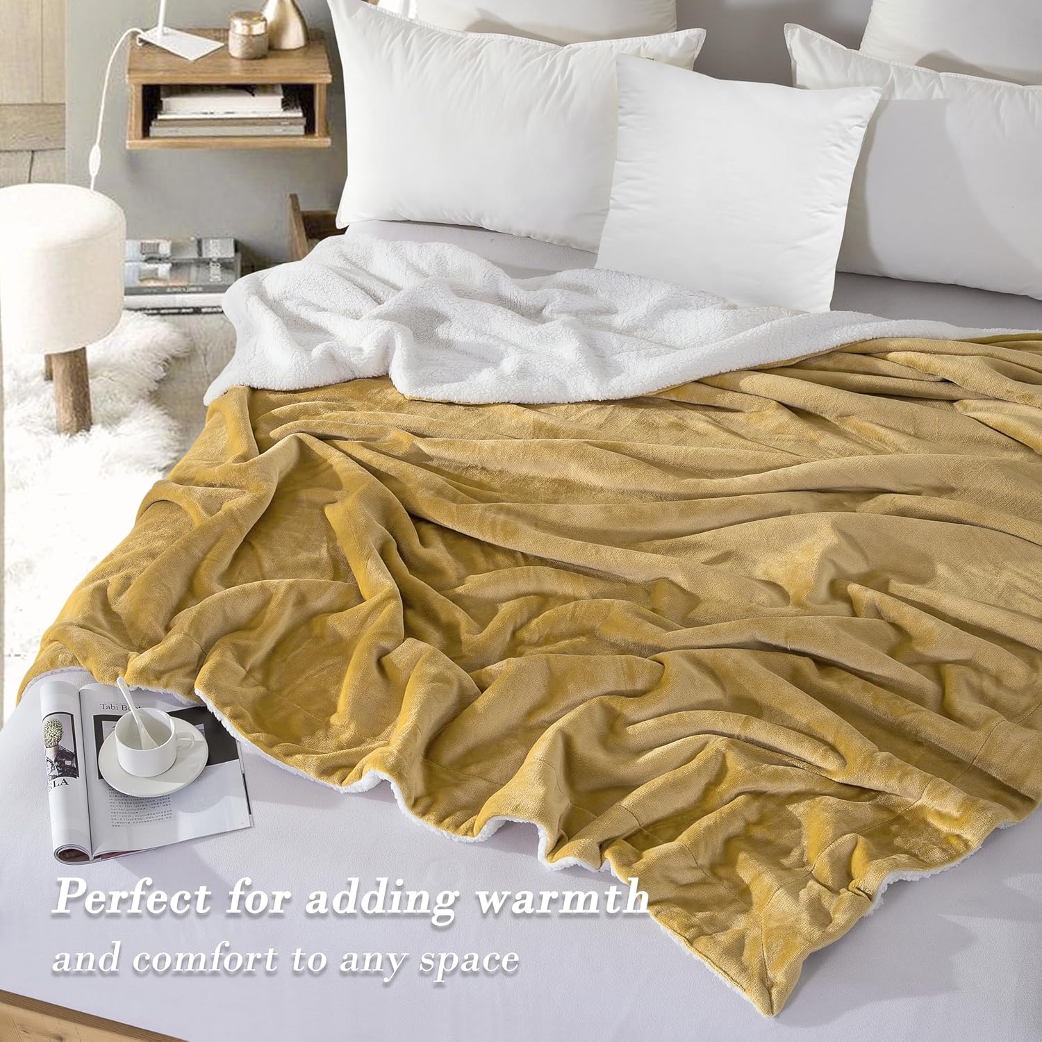 Mocassi Premium Ultra-Soft Flannel Fleece Sherpa Throw Blanket - Warm Cozy Reversible Plush Micromink Blanket for Couch, Bed and Sofa - Fluffy, Christmas Winter Bedding Gift, Full, Gold