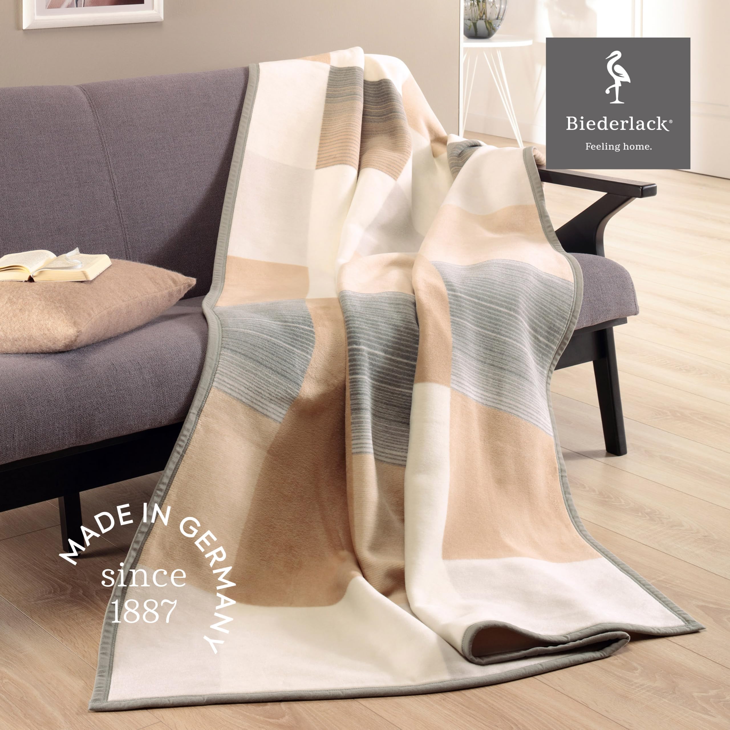 biederlack® Flauschige Kuscheldecke Squares Grey, Sofadecke in 150x200 cm