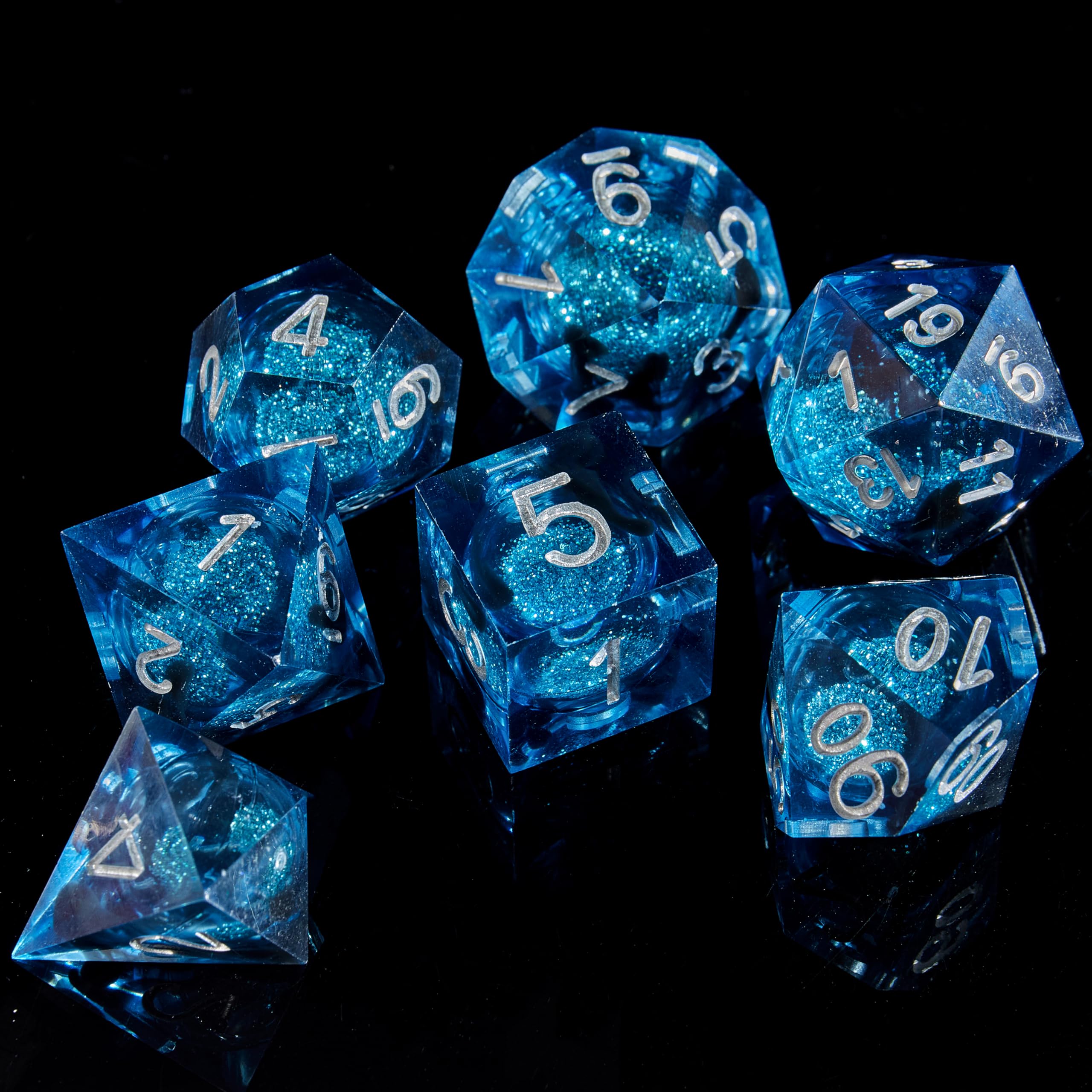 Fugacity DND Dice Set, Liquid Core Handmade Sharp Edge 7 Piece Resin Dice-Dungeons and Dragons Polyhedral Dice Set, D&D Dice Set with Gift Dice Case for RPG MTG Table Games(Blue Sand & Silver)