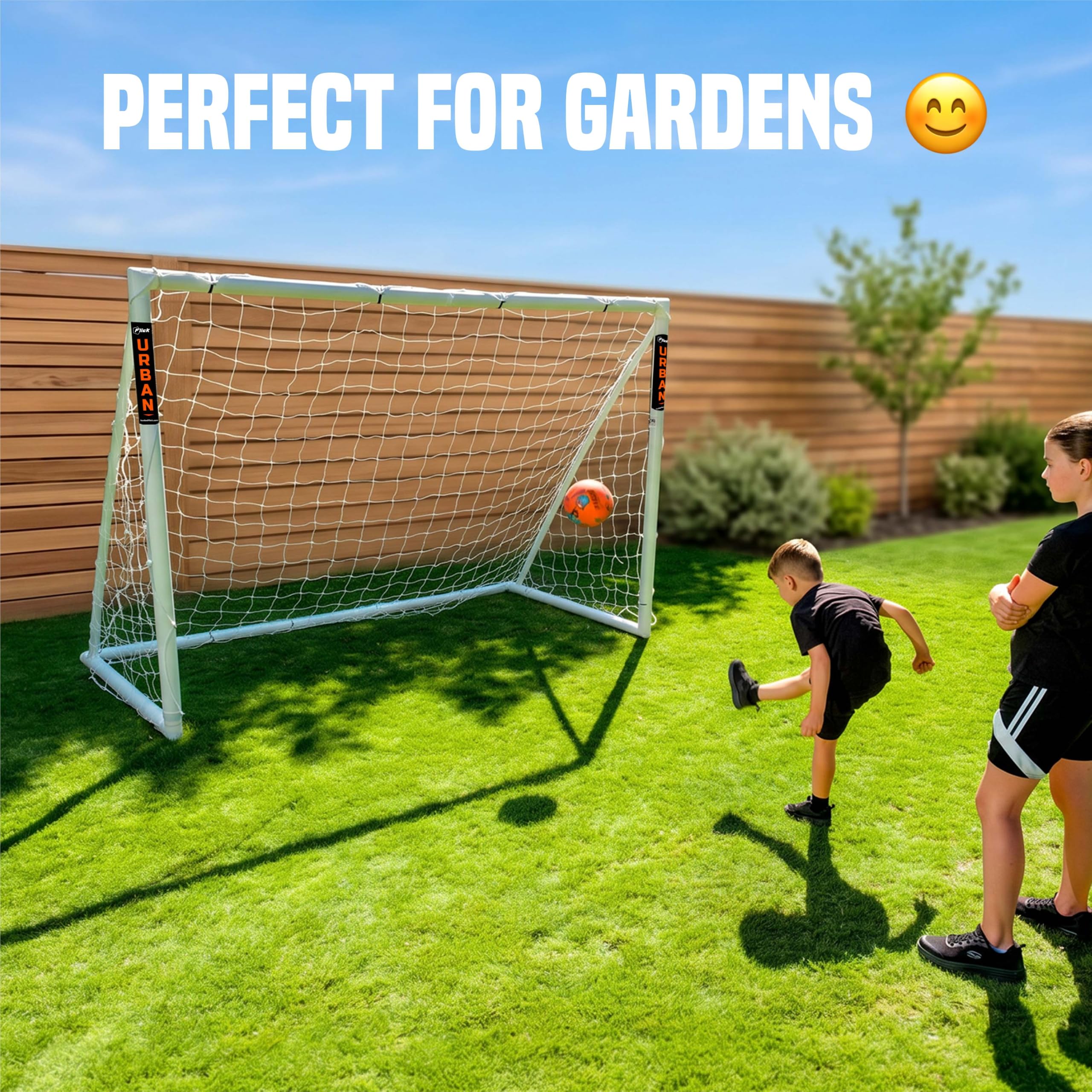 Football Flick Portería Exclusiva de Amazon Tipo de Clima, 70 mm, uPVC, extragrueso, portería de fútbol para Jardines, Sistema de Bloqueo Integrado, 4 (6 x 4, 8 x 4, 8 x 6, 12 x 6)