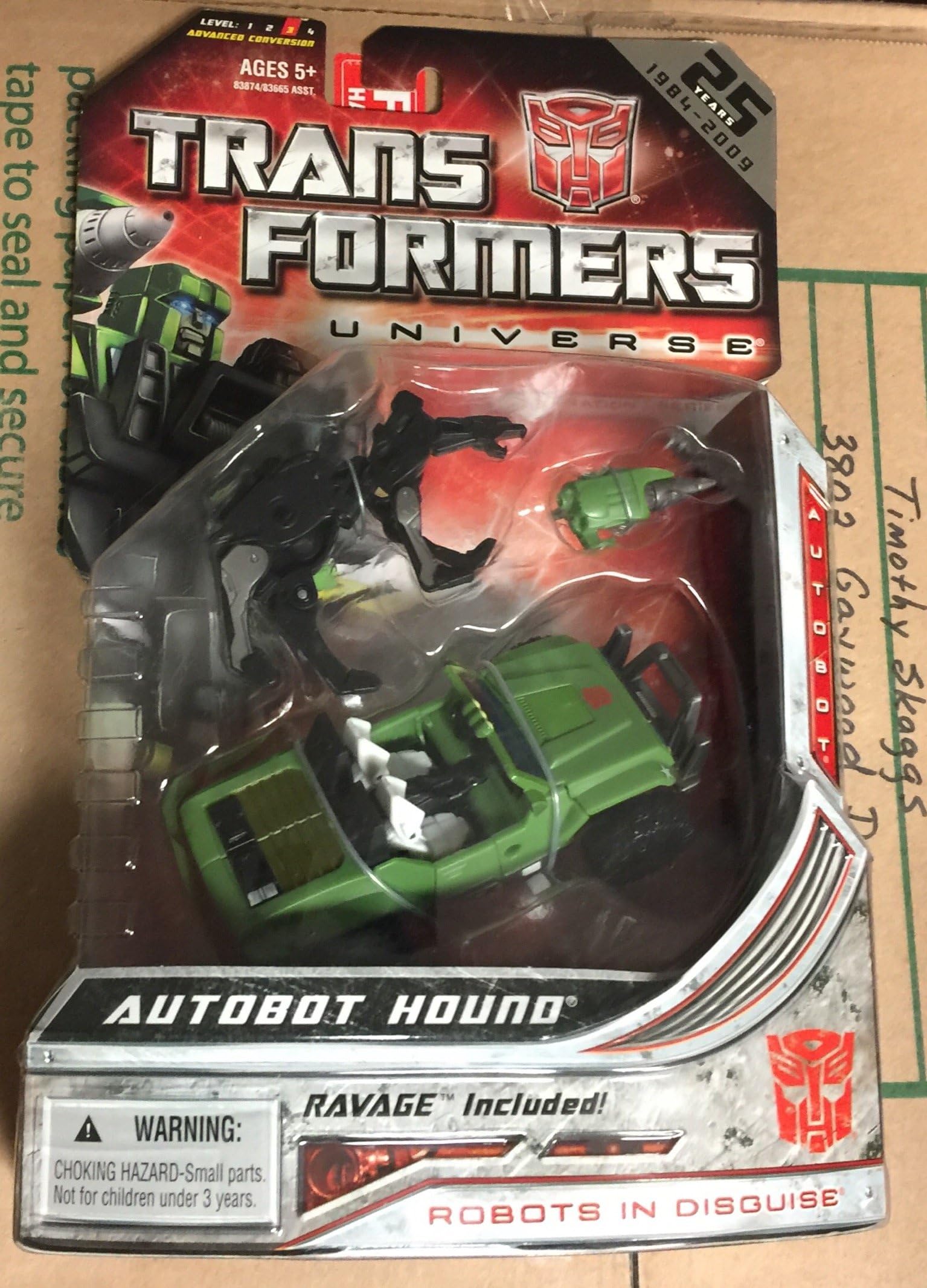 HasbroTransformers Universe Deluxe Figure Hound with Ravage