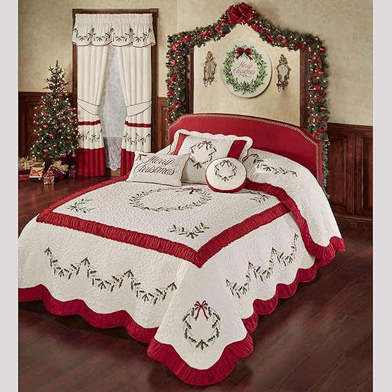 Touch of Class Holly Wreath Grande Bedspread Ivory